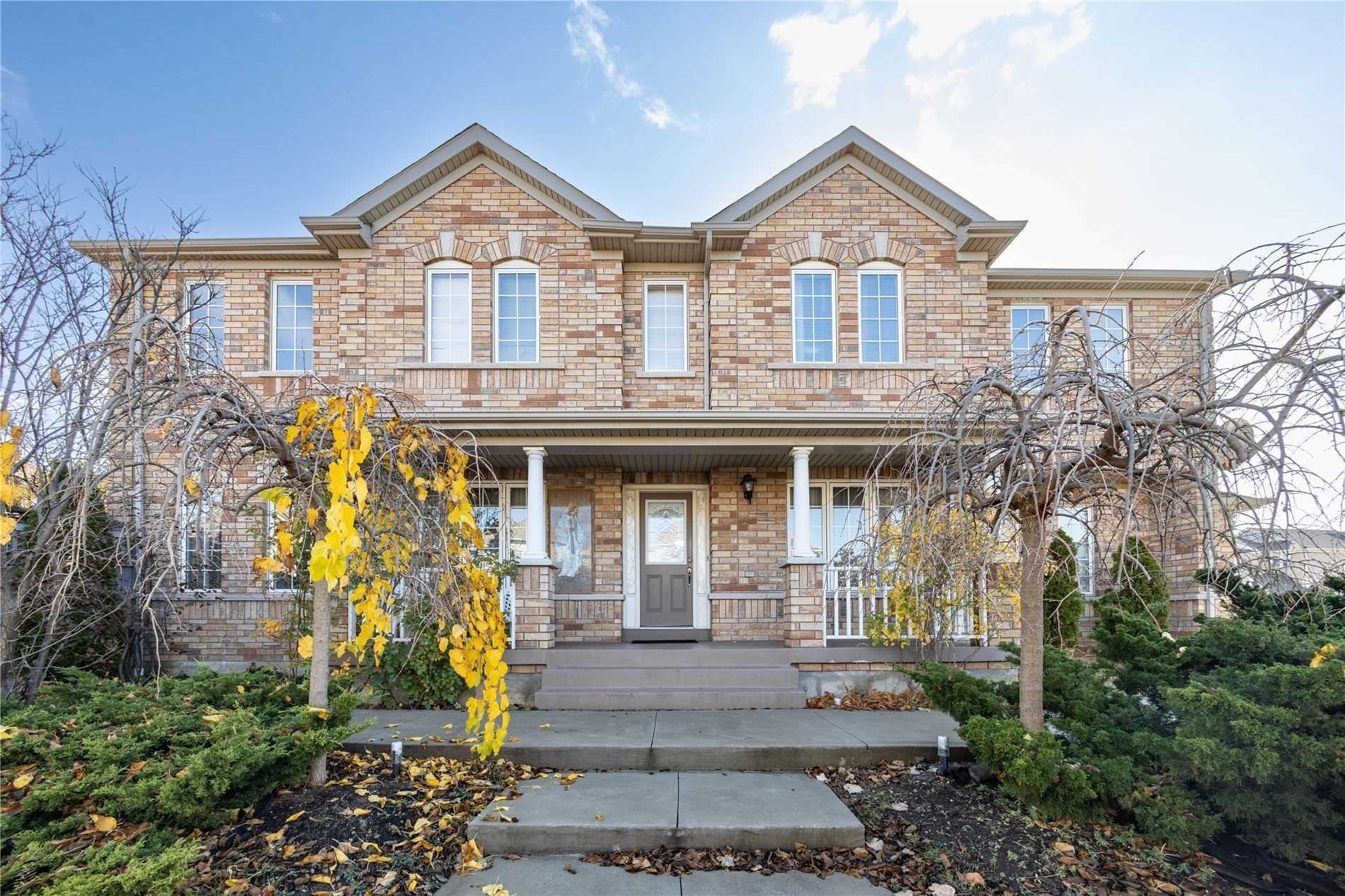 Listing W5872969 - Large Photo # 1