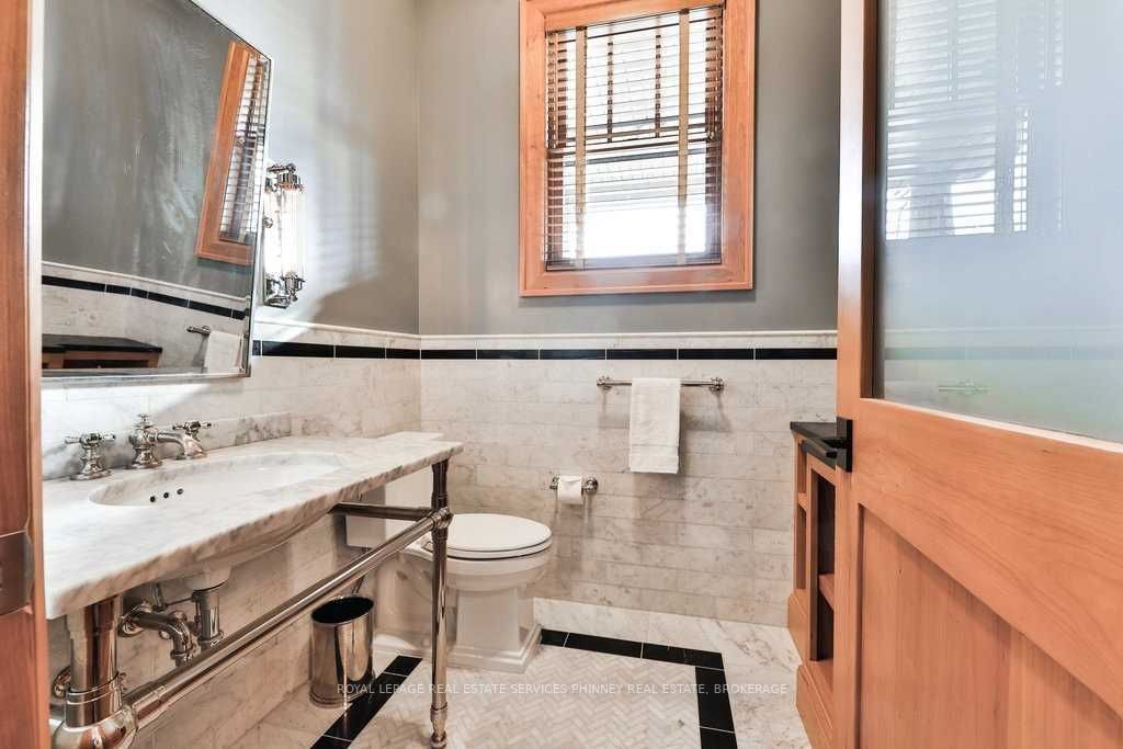 Listing W5873285 - Large Photo # 17