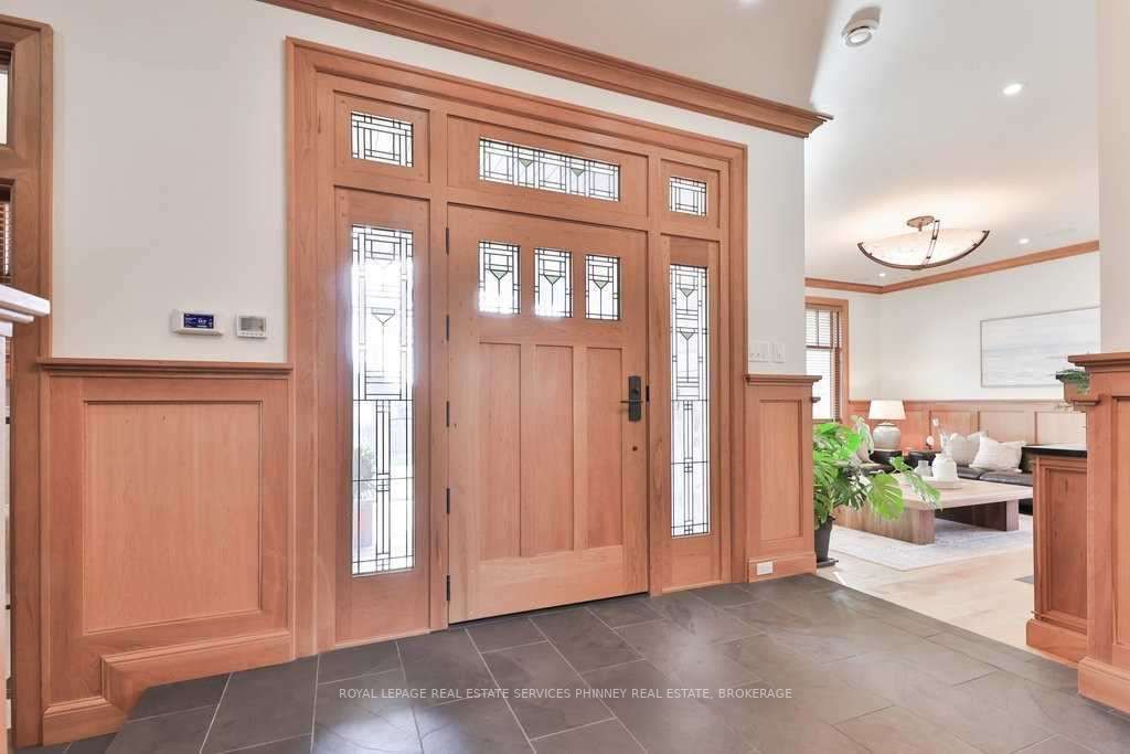 Listing W5873285 - Large Photo # 3