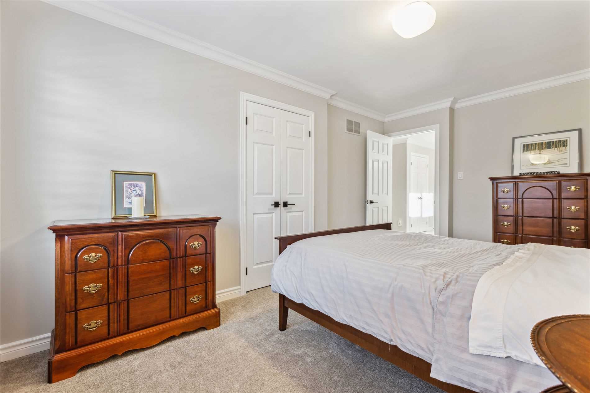 Listing W5873288 - Large Photo # 31