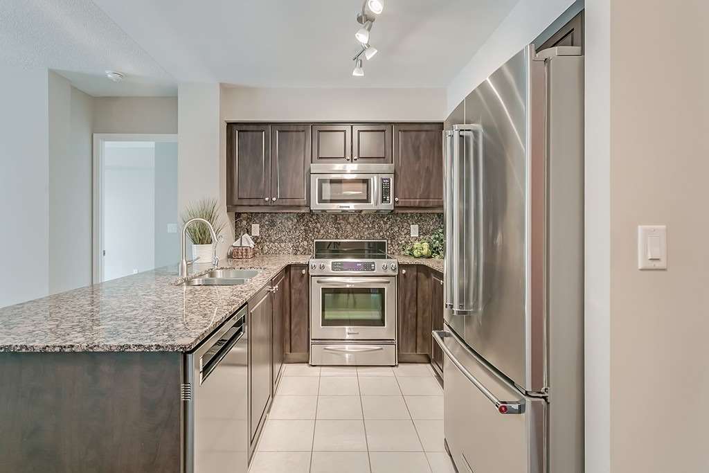 Listing W5873307 - Large Photo # 4