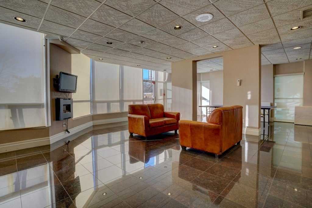 Listing W5873672 - Large Photo # 19
