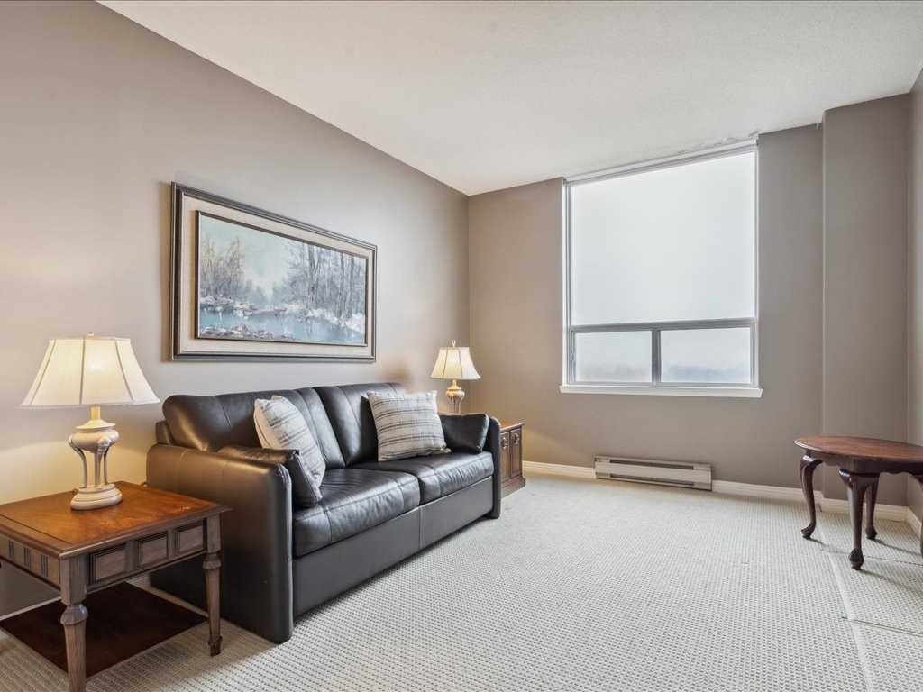 Listing W5873703 - Large Photo # 21