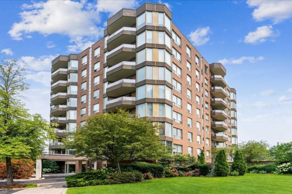1903 Pilgrims Way, Oakville