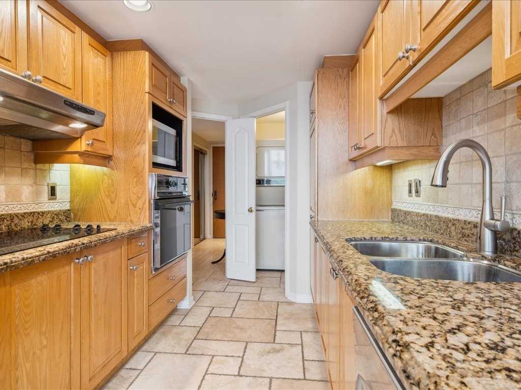 Listing W5873703 - Large Photo # 11