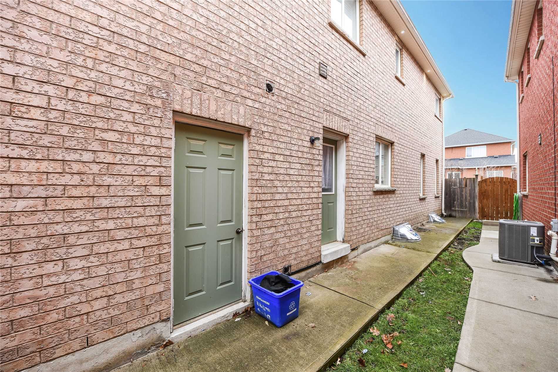 32 Charger Lane