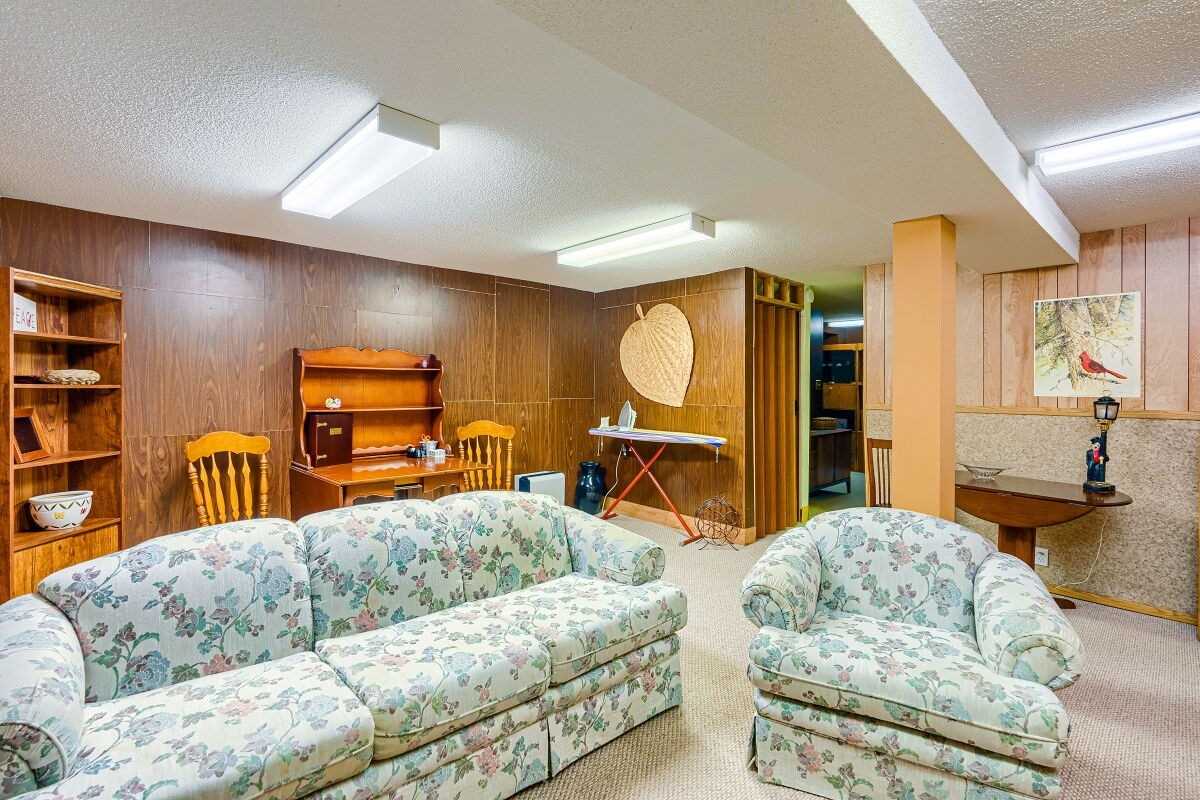 Listing W5873895 - Large Photo # 36