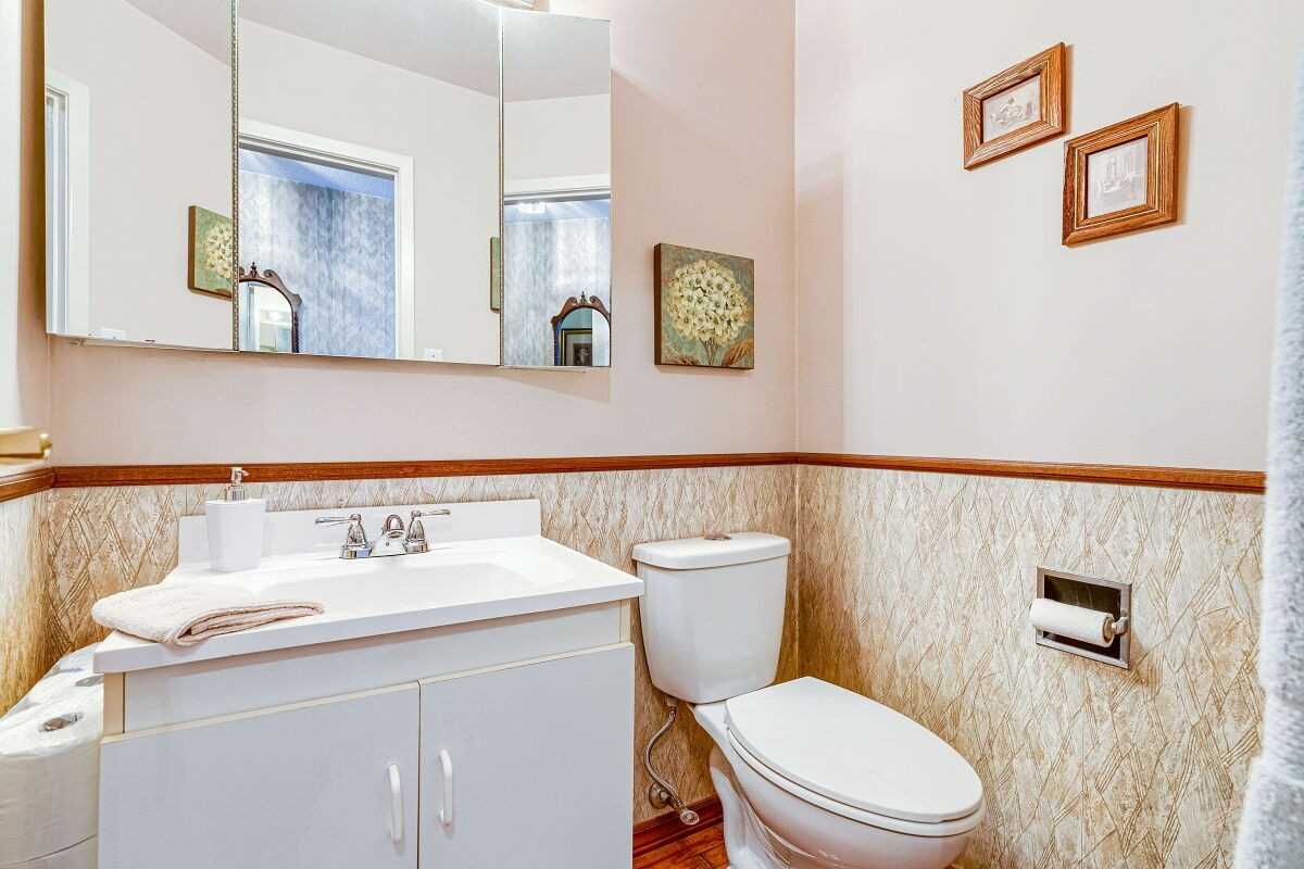 Listing W5873895 - Large Photo # 16