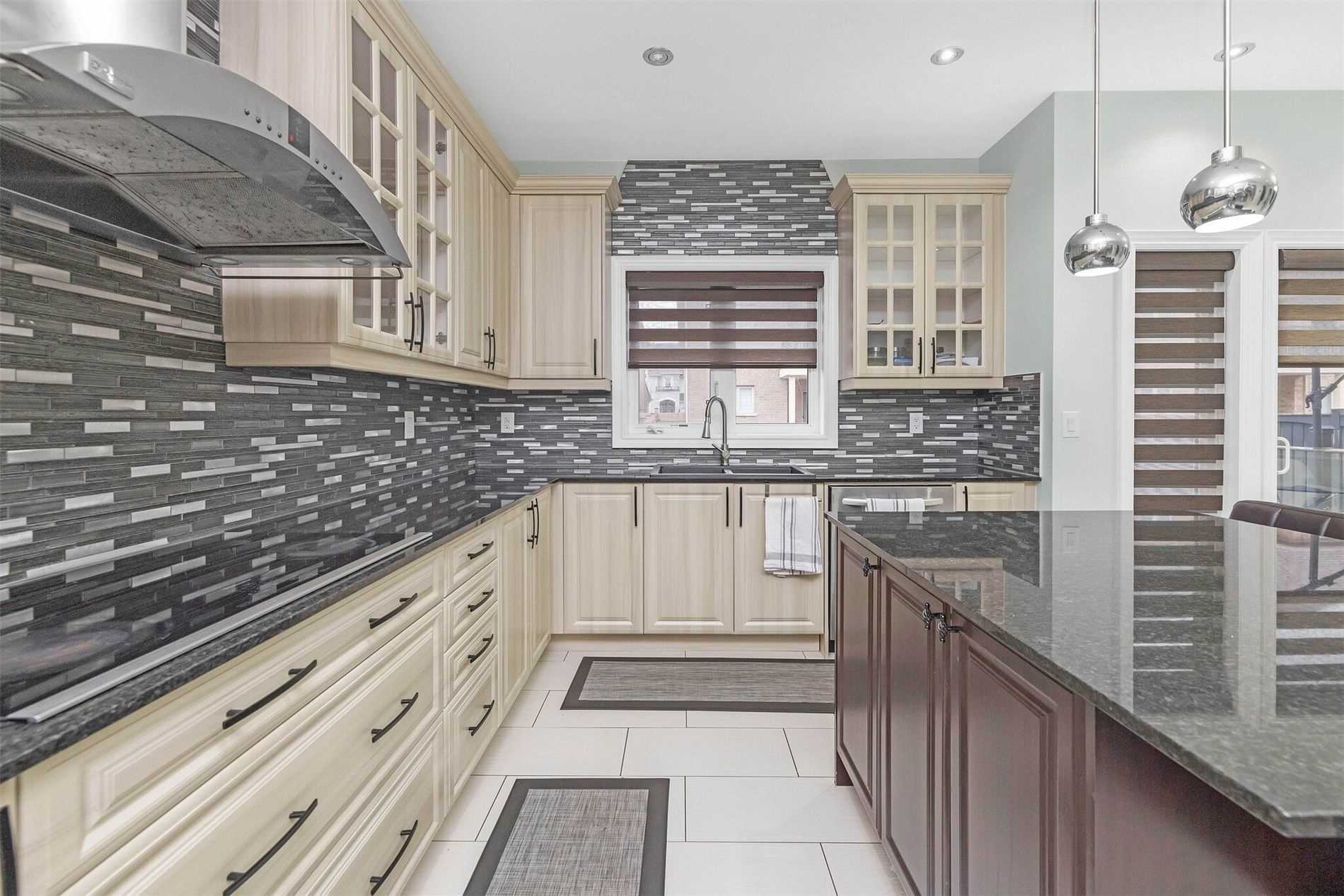 Listing W5874006 - Large Photo # 14