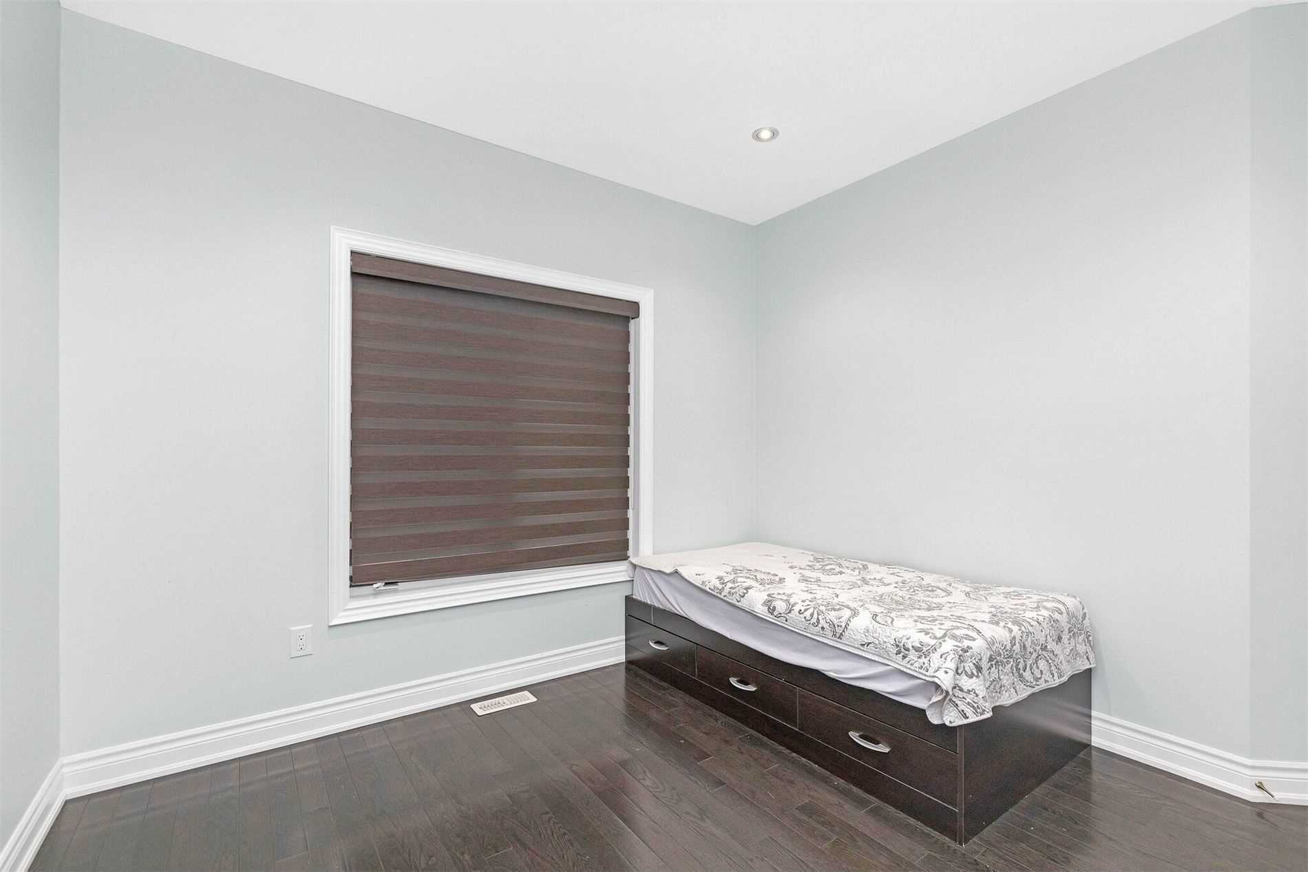 Listing W5874006 - Large Photo # 9