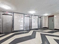 Listing W5874034 - Large Photo # 3