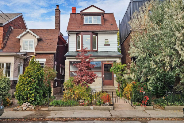 50 Golden Ave, Toronto
