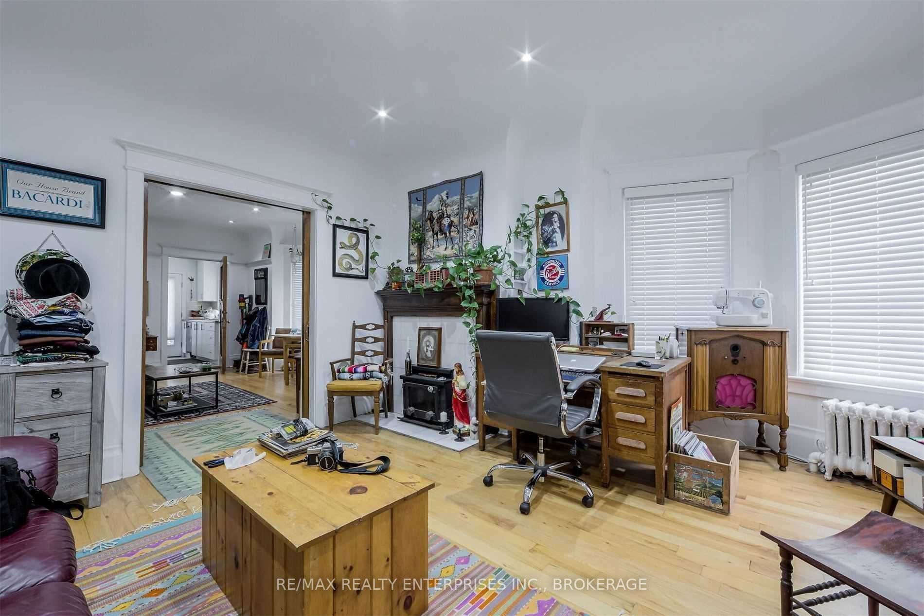Listing W5874206 - Large Photo # 7