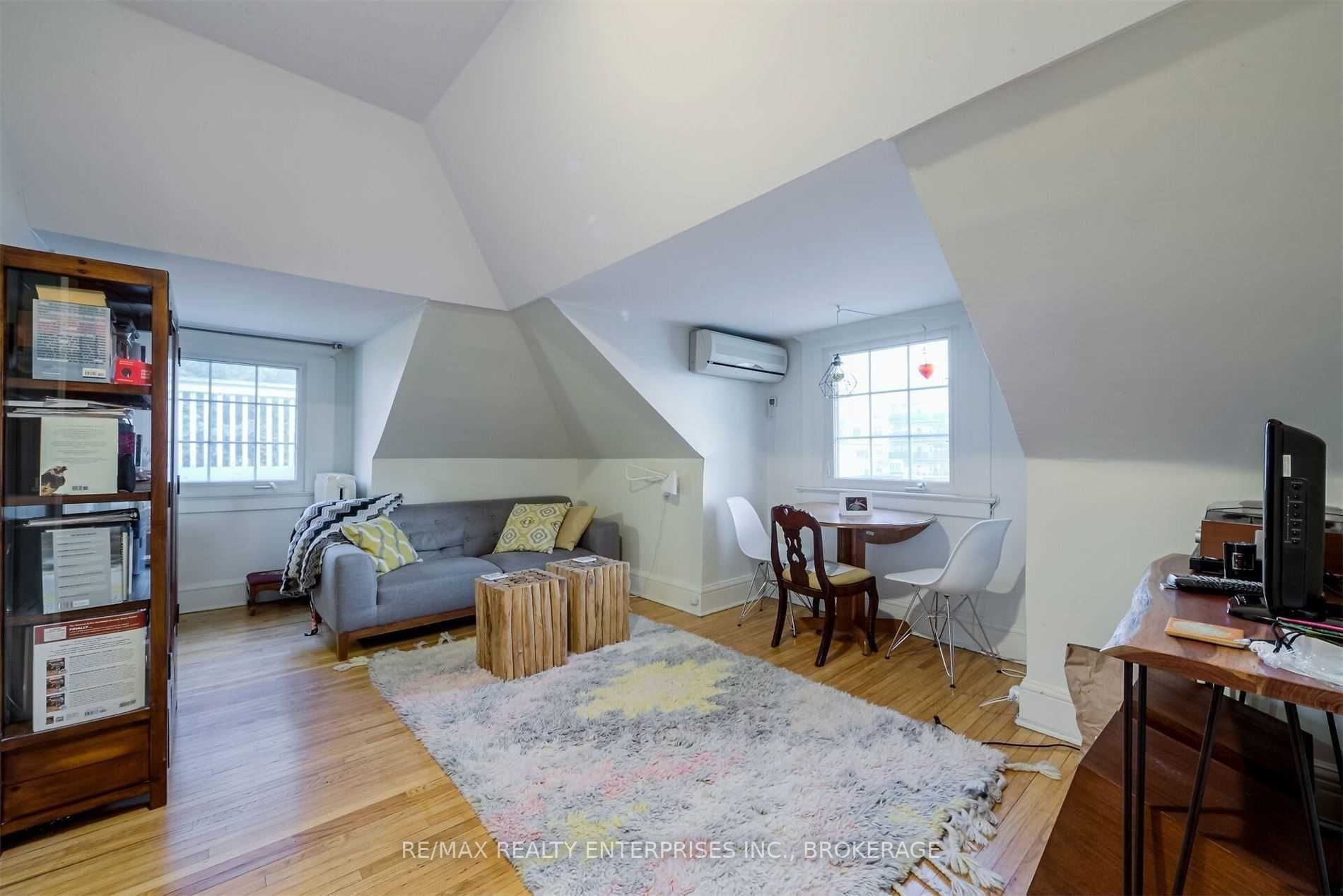Listing W5874206 - Large Photo # 18