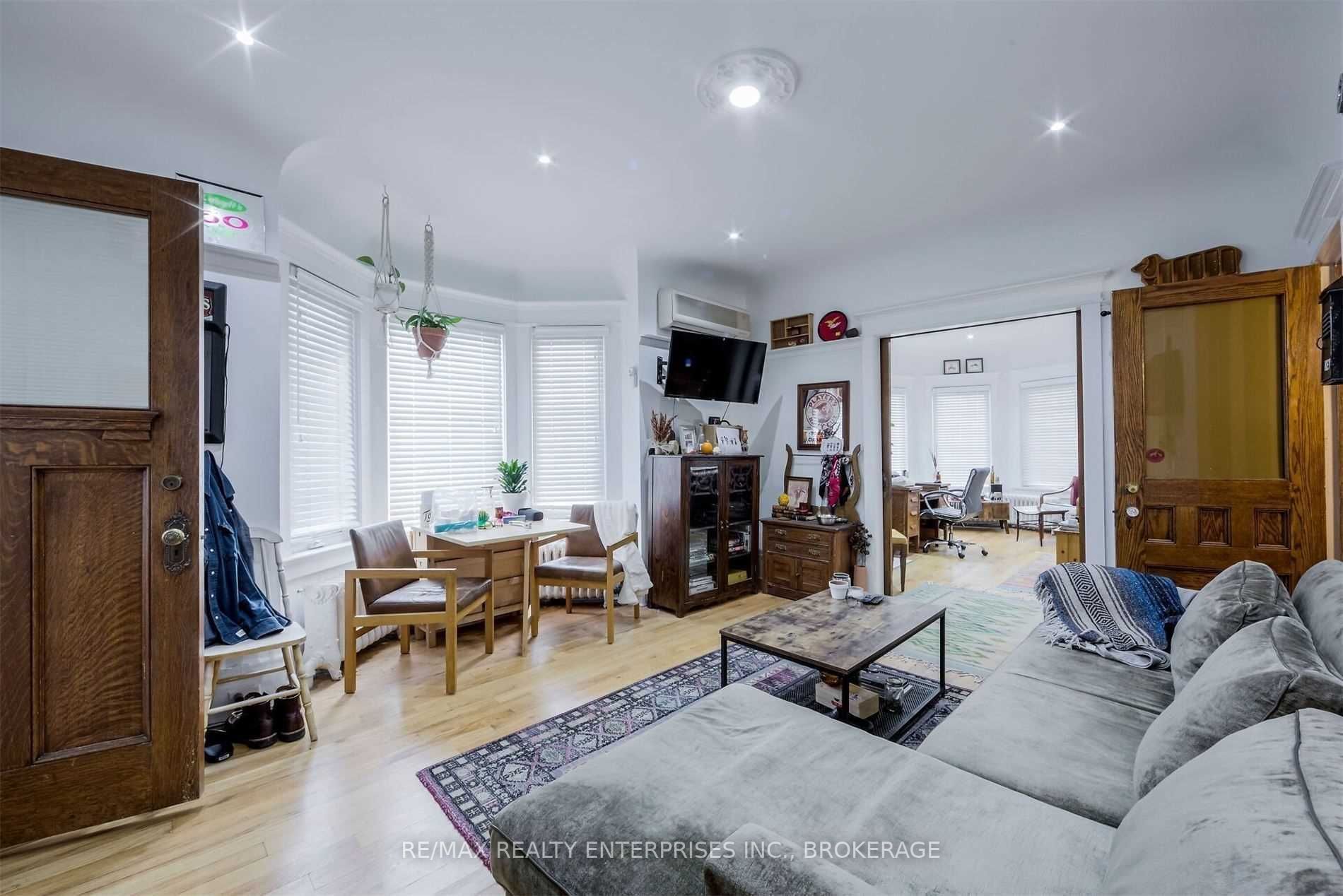 Listing W5874208 - Large Photo # 6