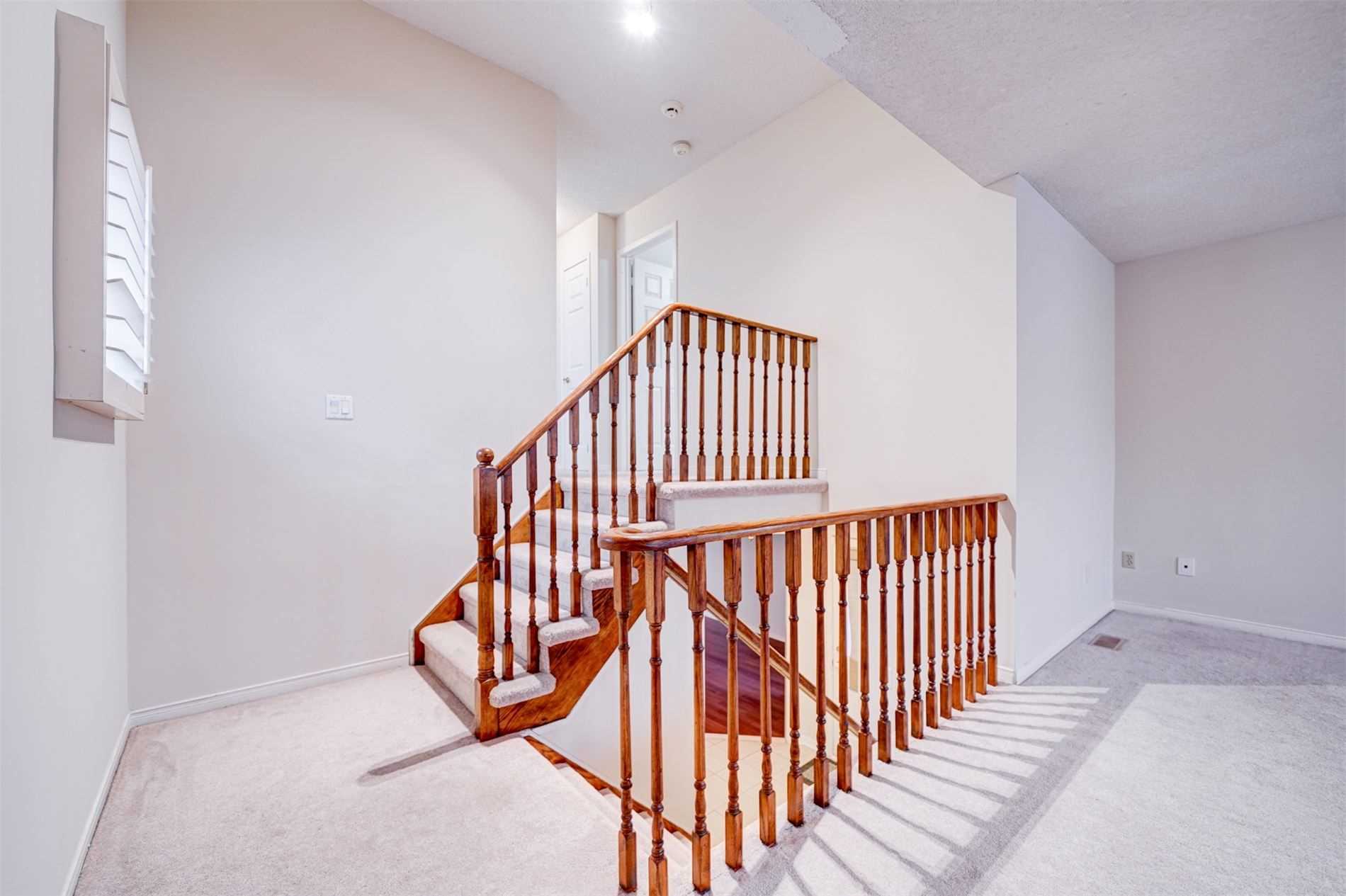 Listing W5874225 - Large Photo # 12