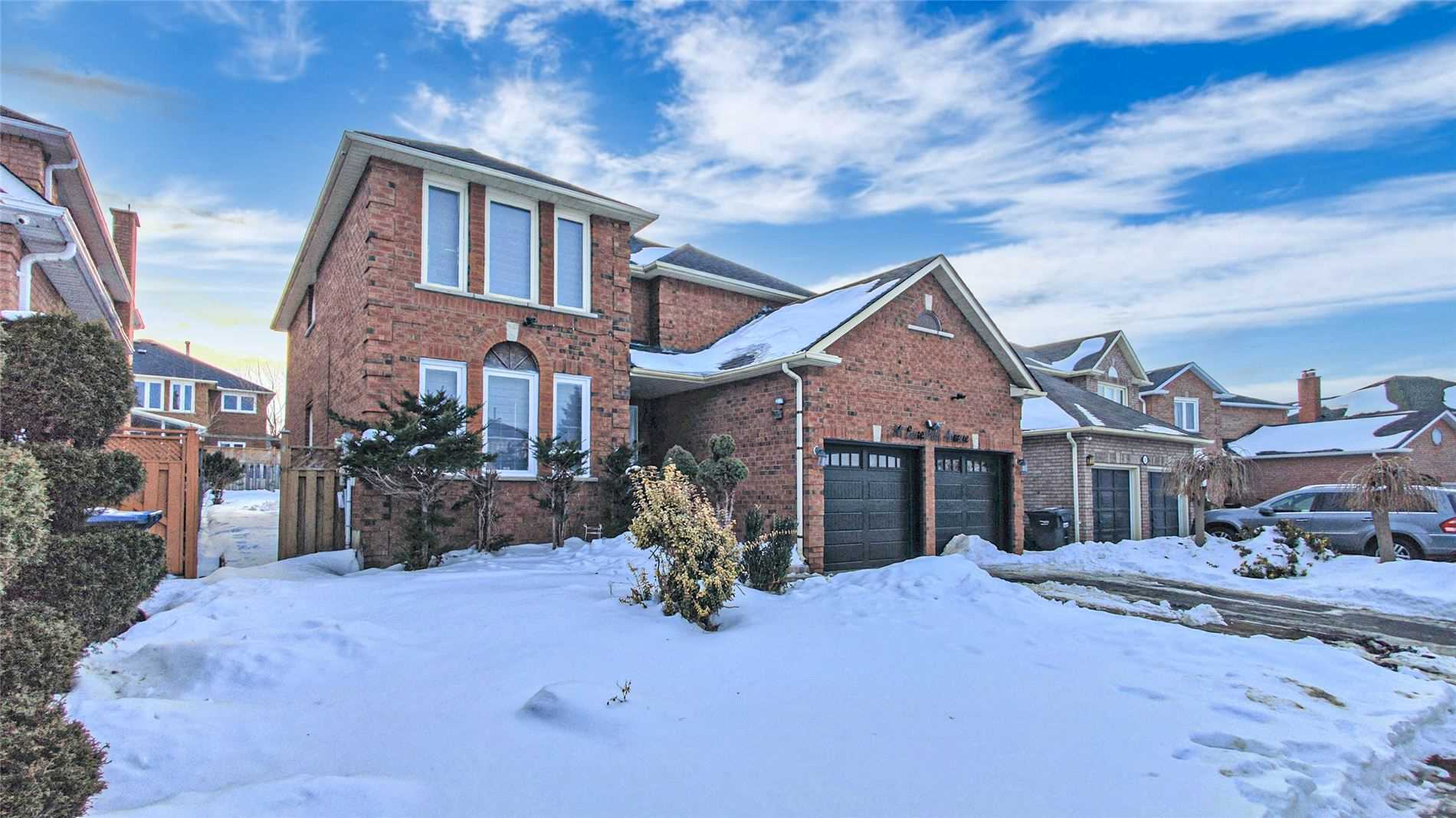 16 Lone Oak Ave