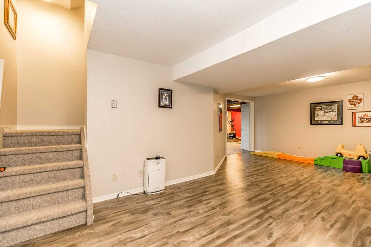 Listing W5874862 - Large Photo # 29
