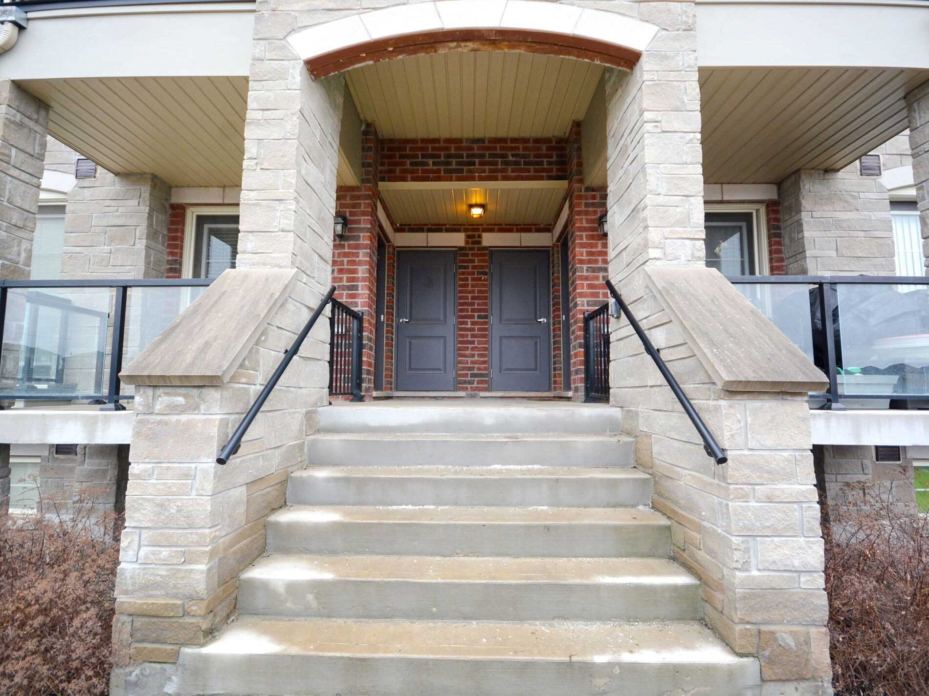 Listing W5875121 - Large Photo # 4