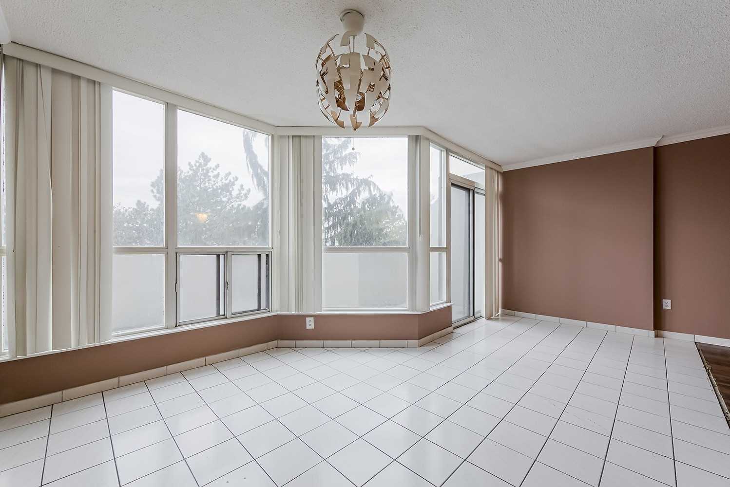 1 Rowntree Rd, #312
