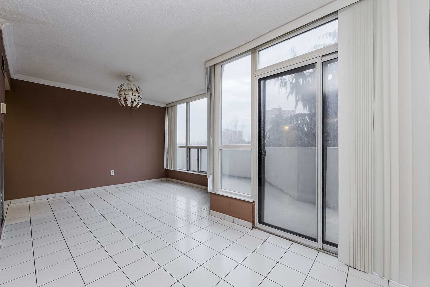 1 Rowntree Rd, #312
