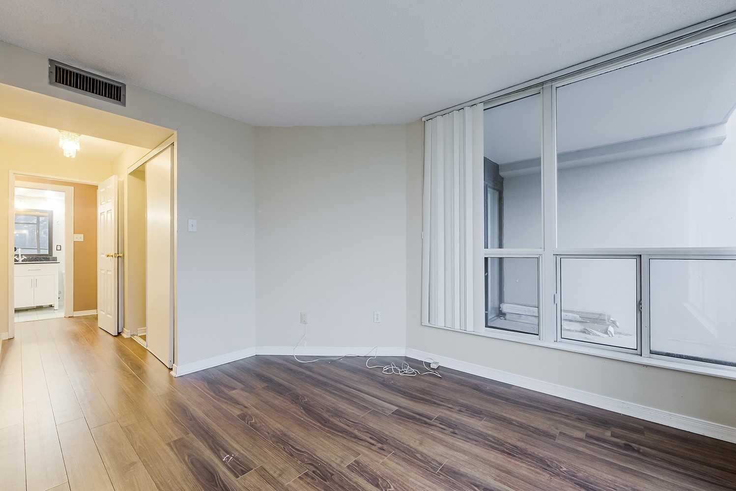 1 Rowntree Rd, #312