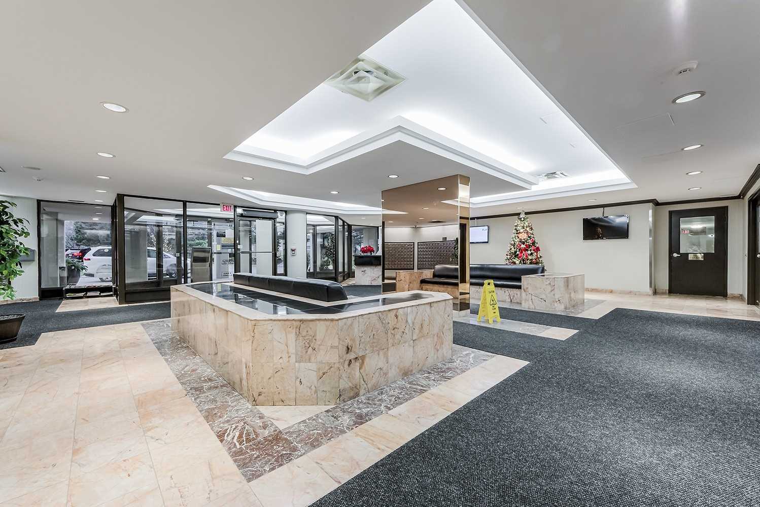 1 Rowntree Rd, #312