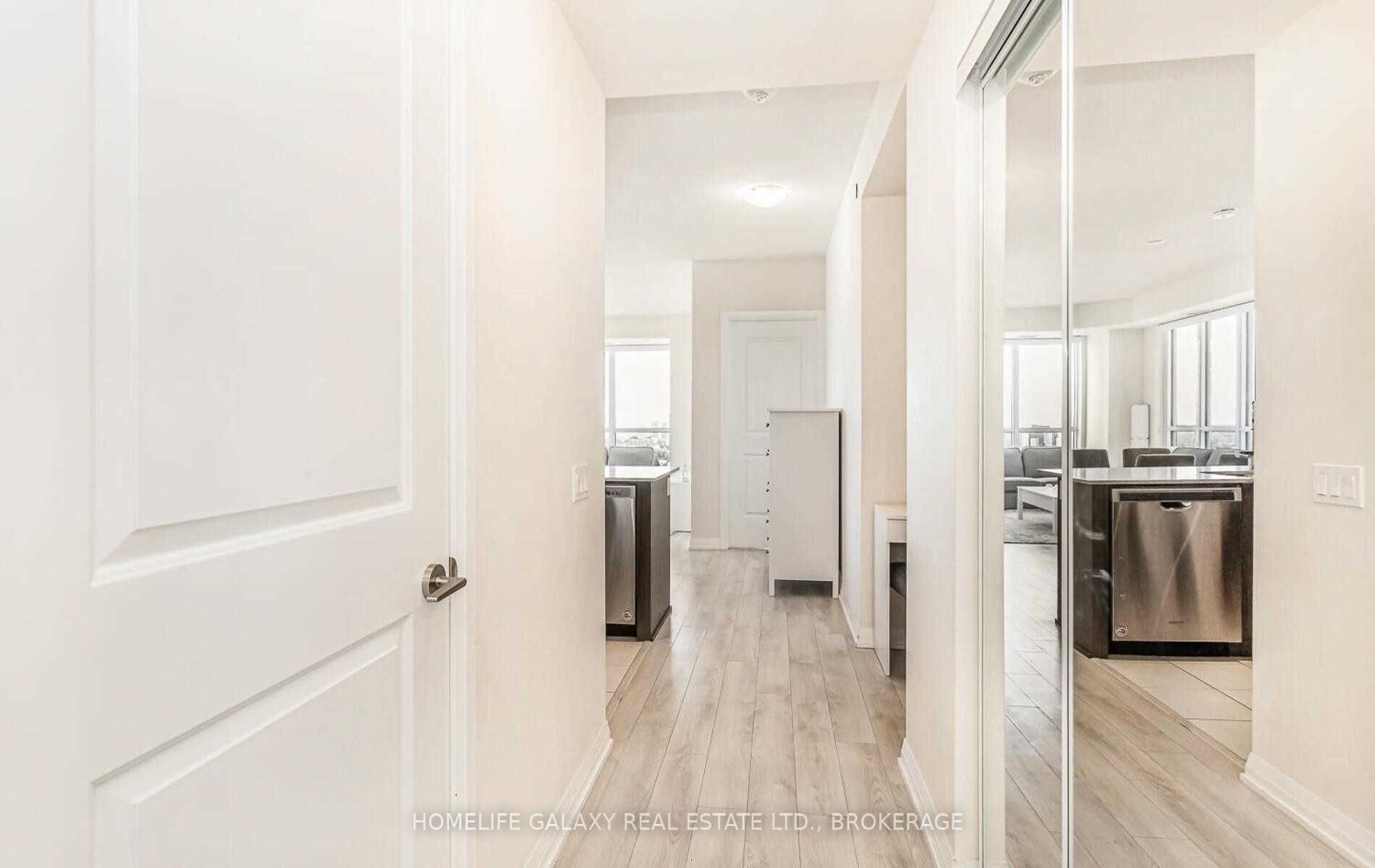 Listing W5875342 - Large Photo # 12