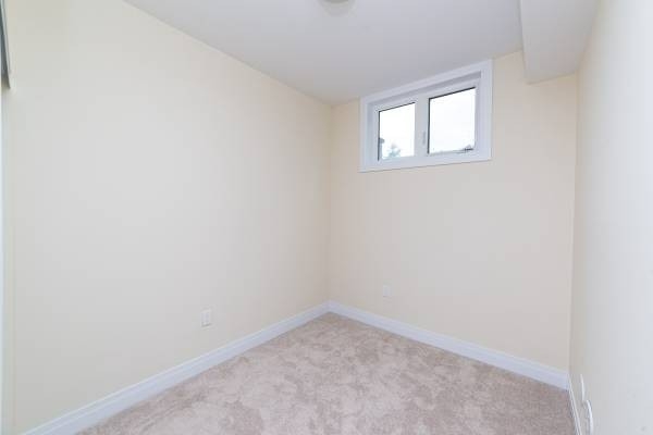715 Lawrence Avenue W #25