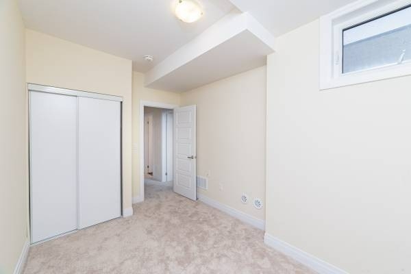 715 Lawrence Avenue W #25