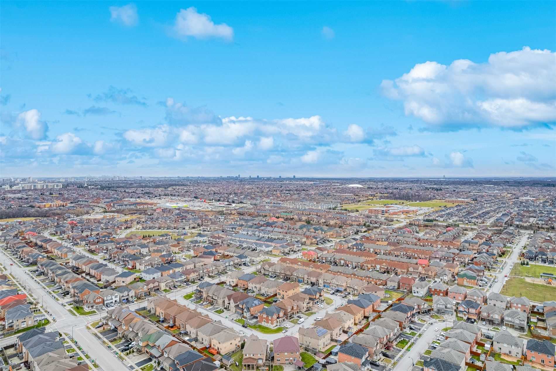 Listing W5875744 - Large Photo # 35