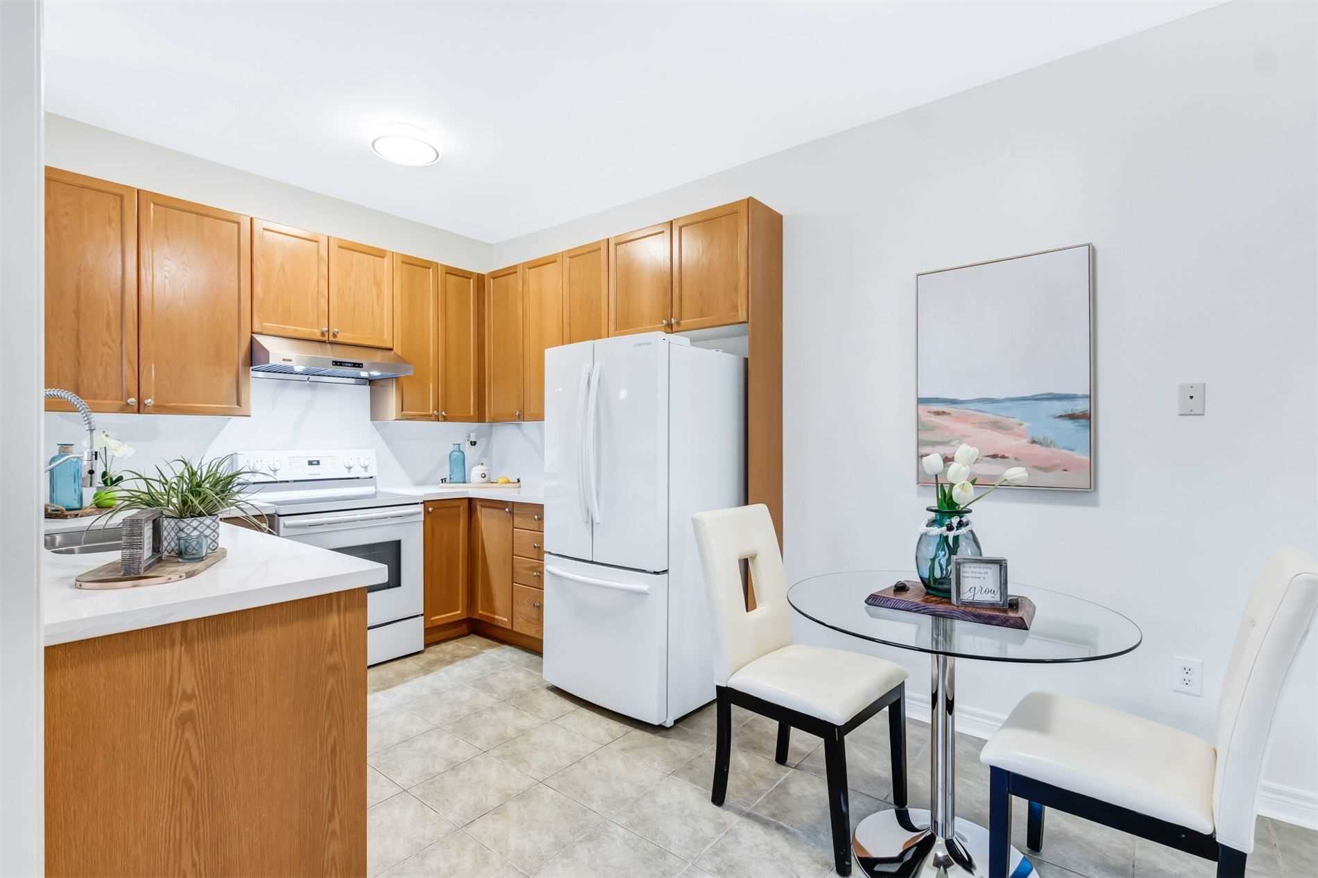 Listing W5875744 - Large Photo # 14