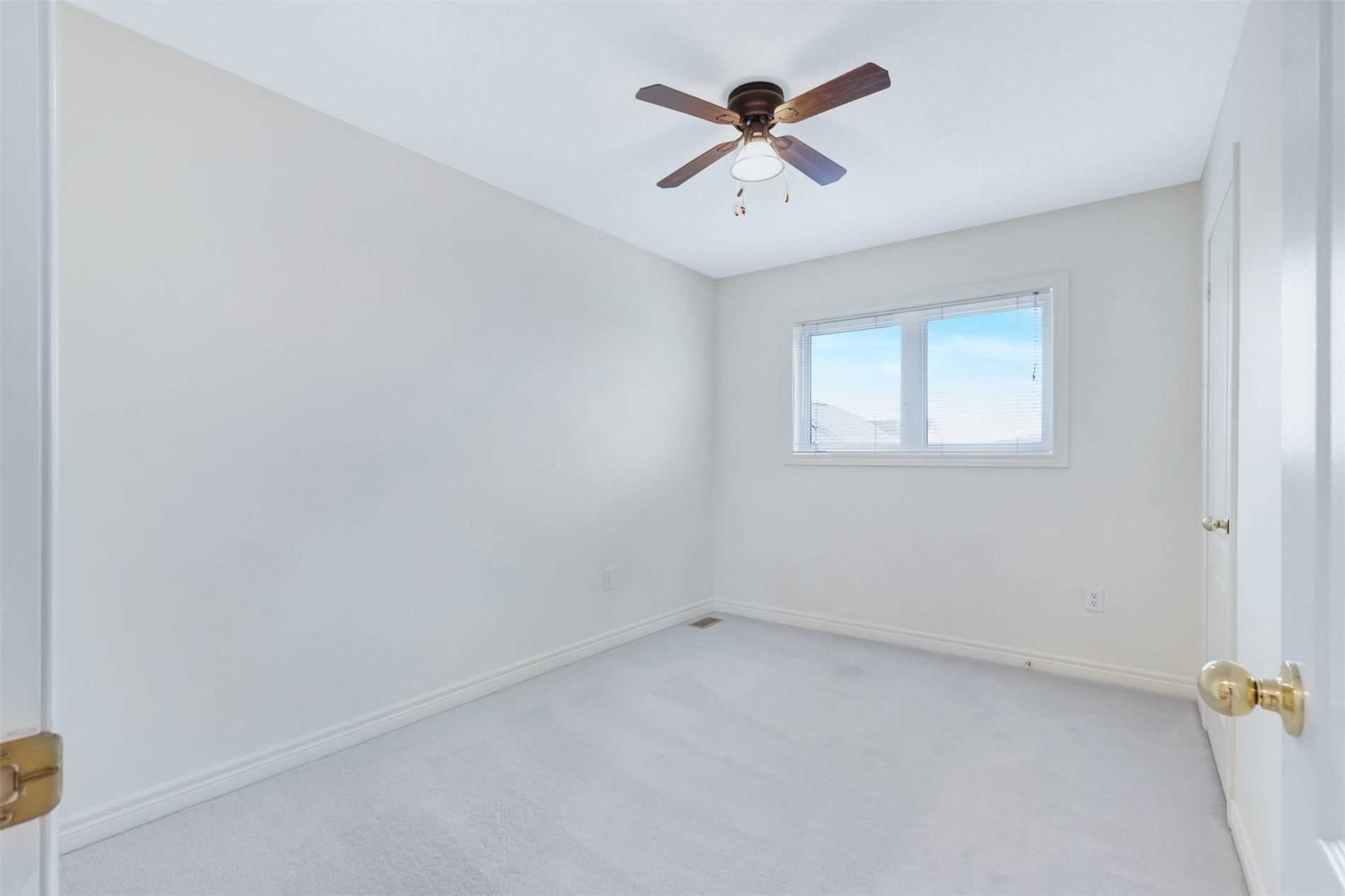 Listing W5875744 - Large Photo # 29