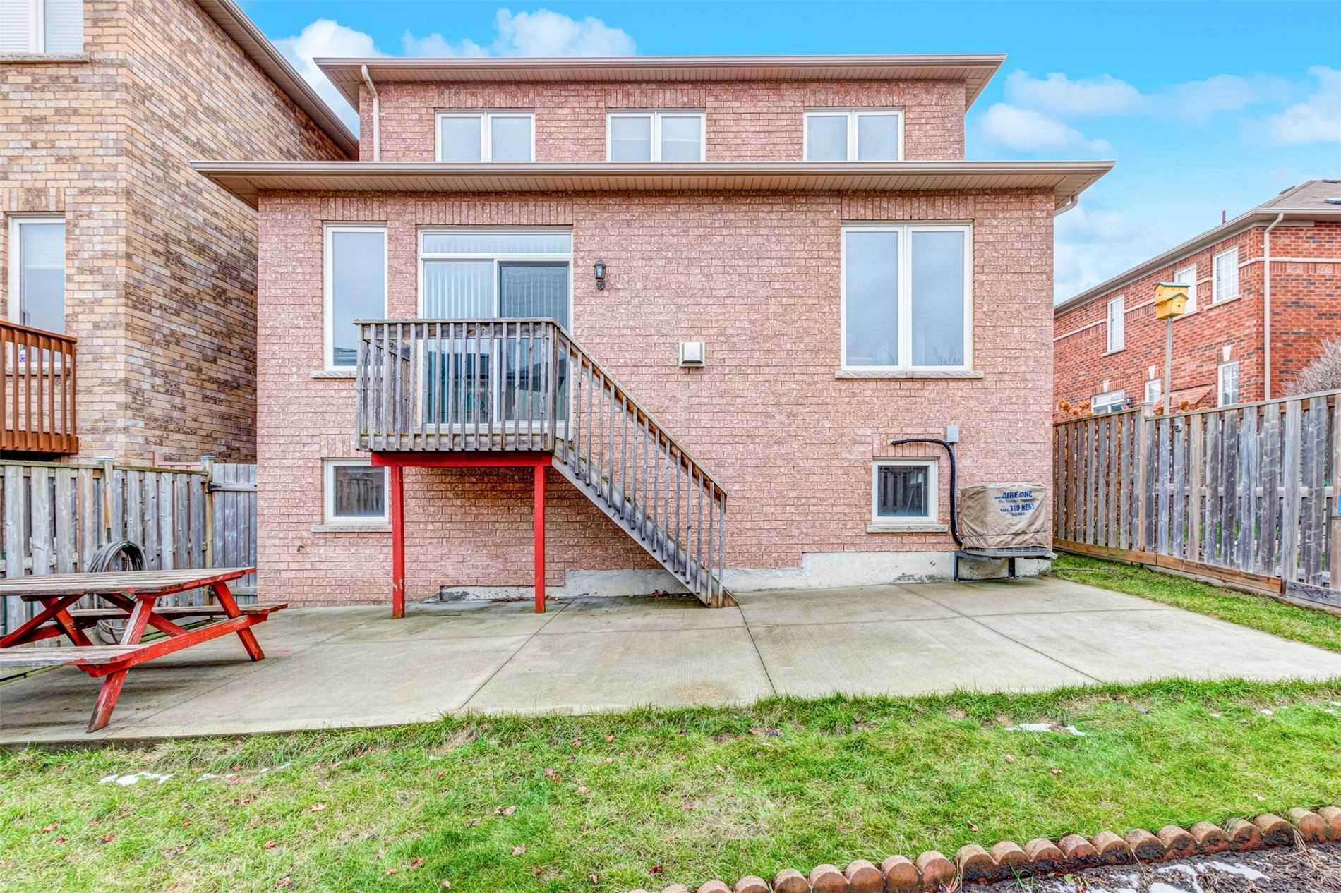 Listing W5875744 - Large Photo # 32