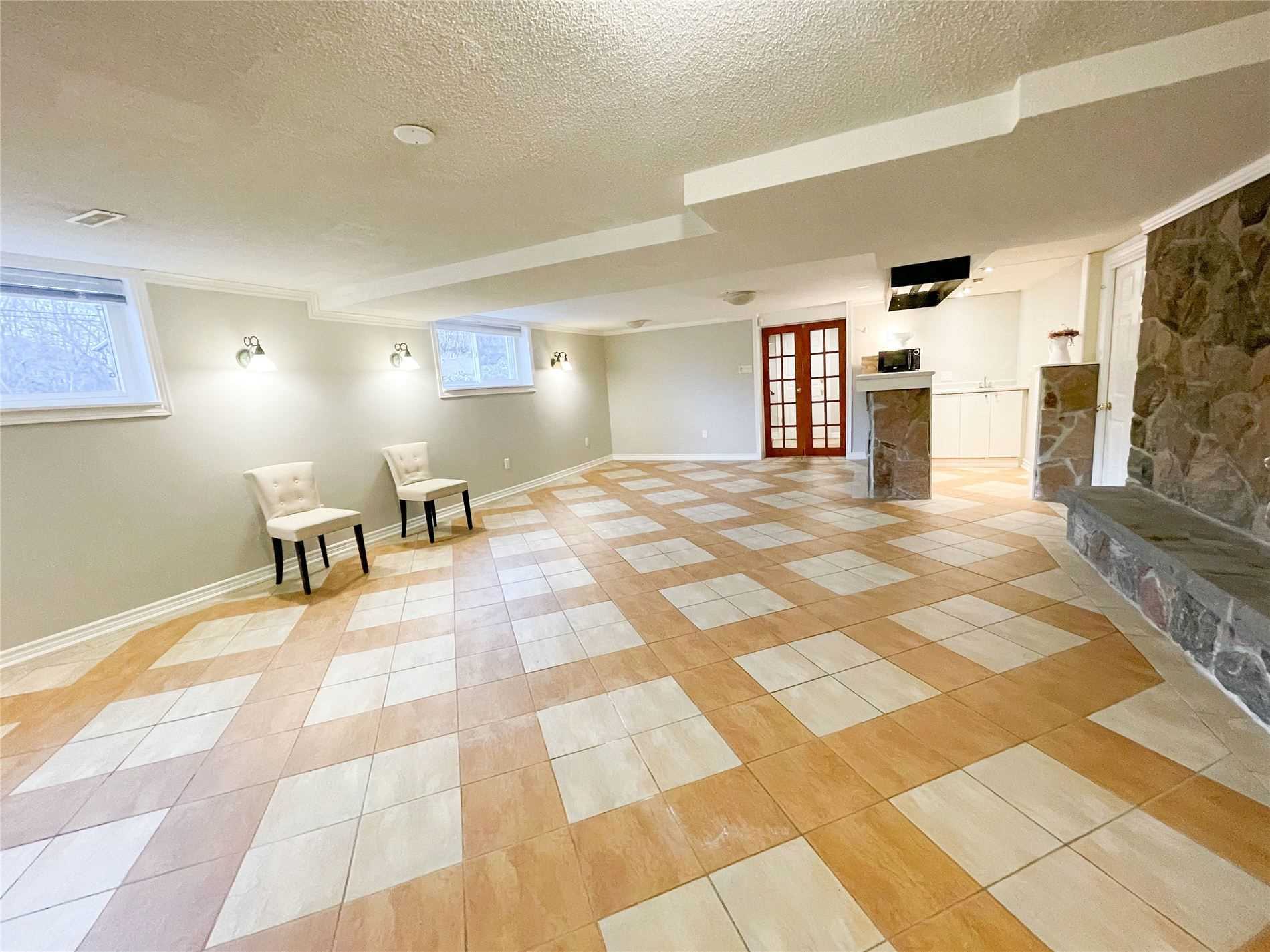 Listing W5875935 - Large Photo # 28