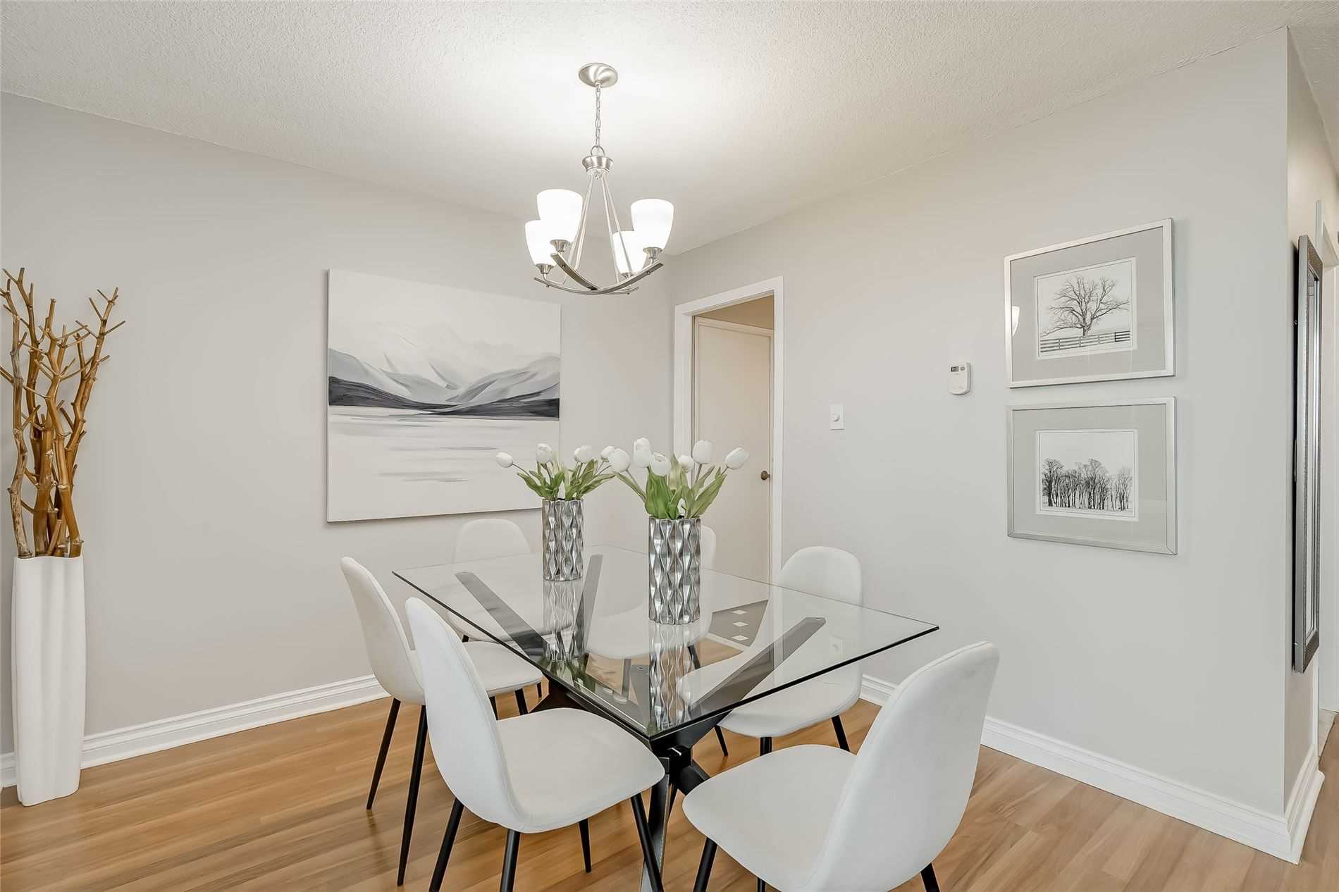Listing W5876020 - Large Photo # 14