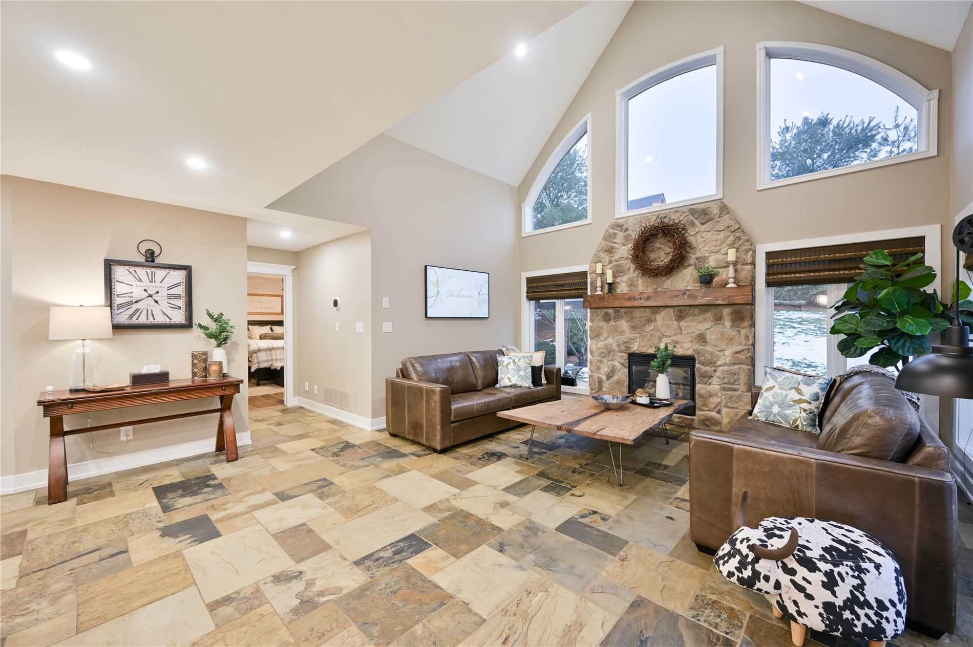 10 Zimmerman Dr, #4