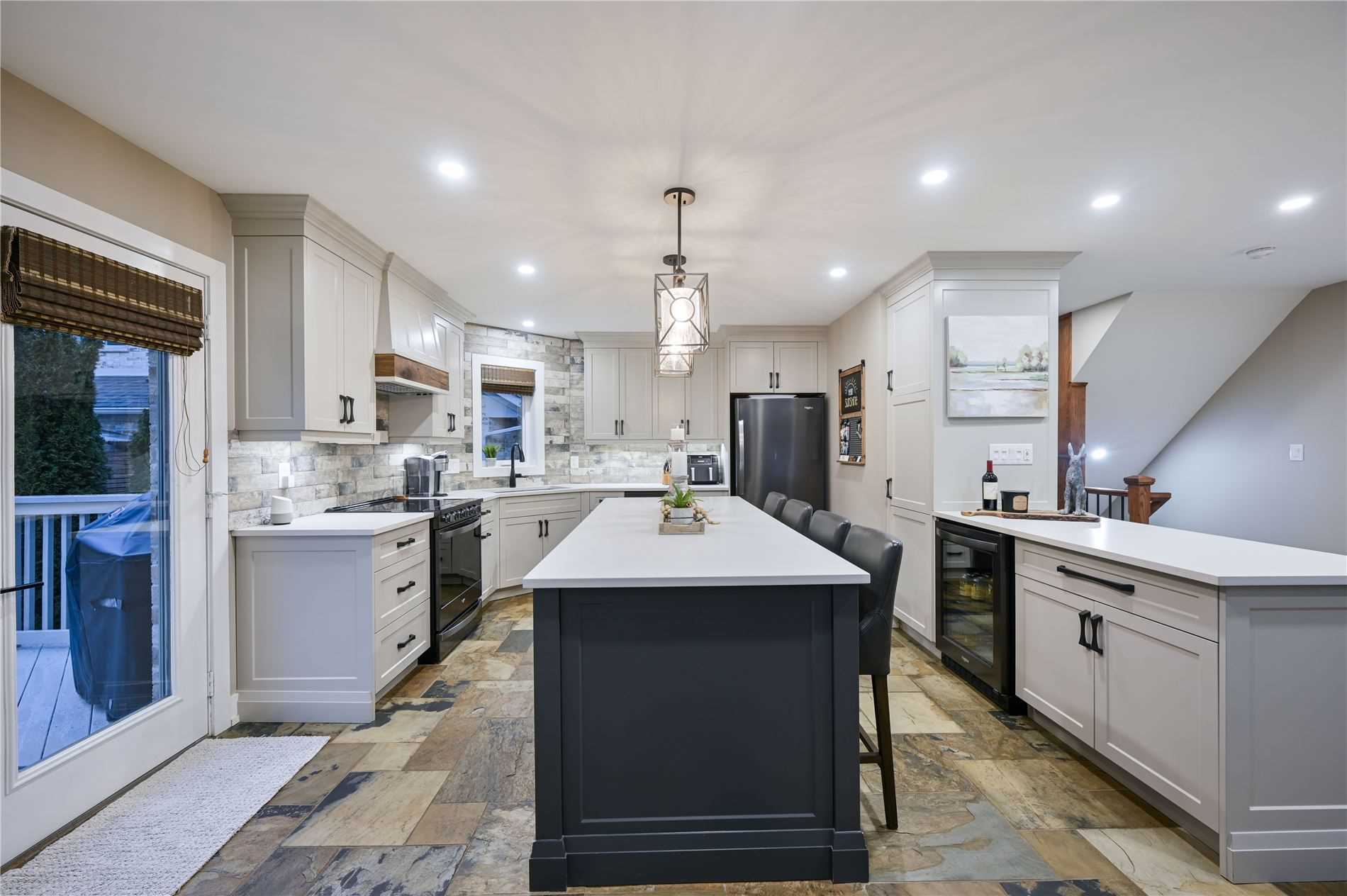 Listing W5876100 - Large Photo # 6