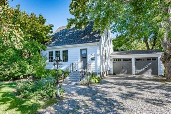 963 Orpha St, Burlington