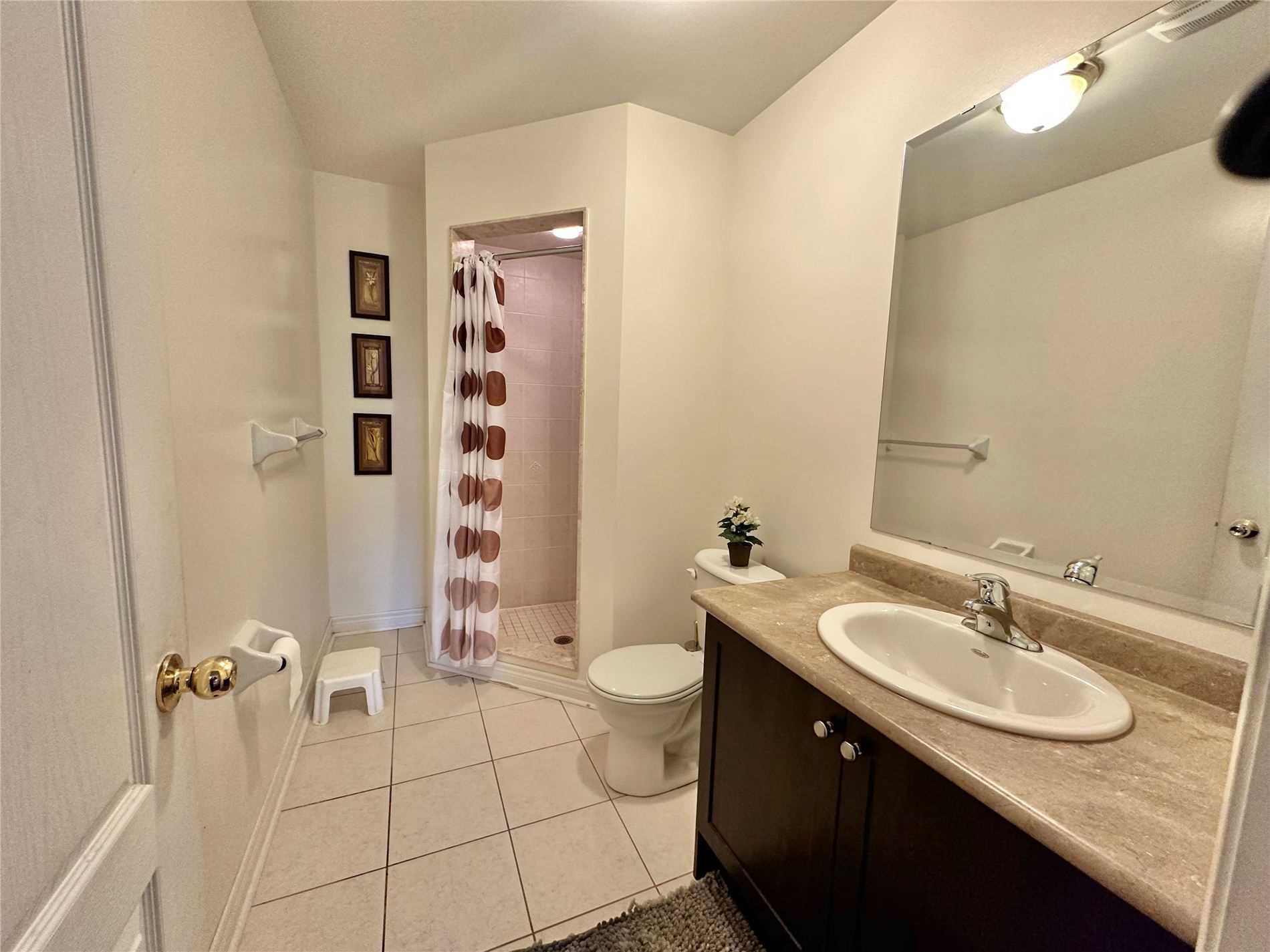 Listing W5876389 - Large Photo # 24