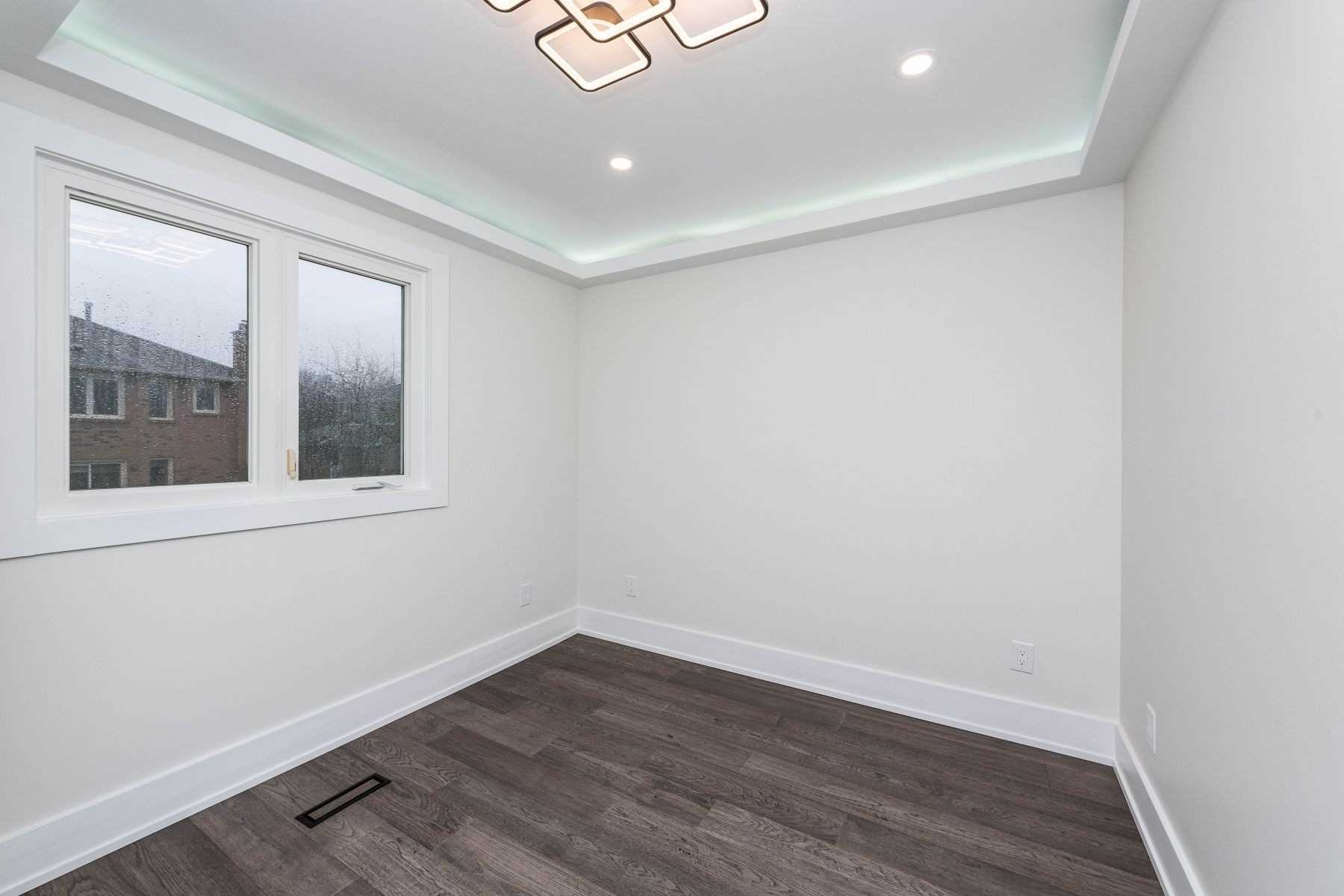Listing W5876434 - Large Photo # 24