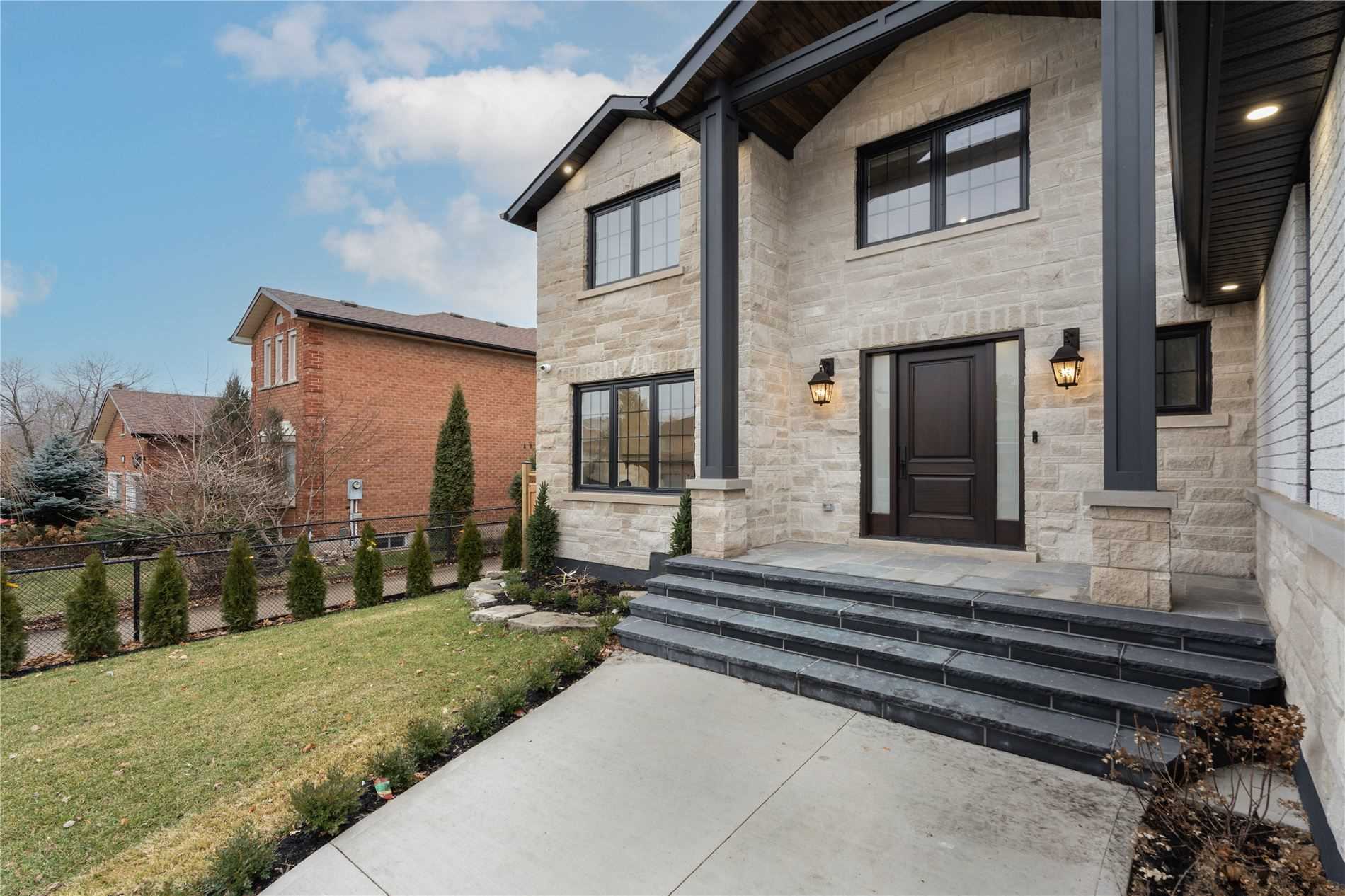 Listing W5876990 - Large Photo # 3