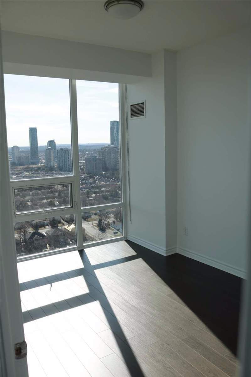 Listing W5877019 - Large Photo # 18