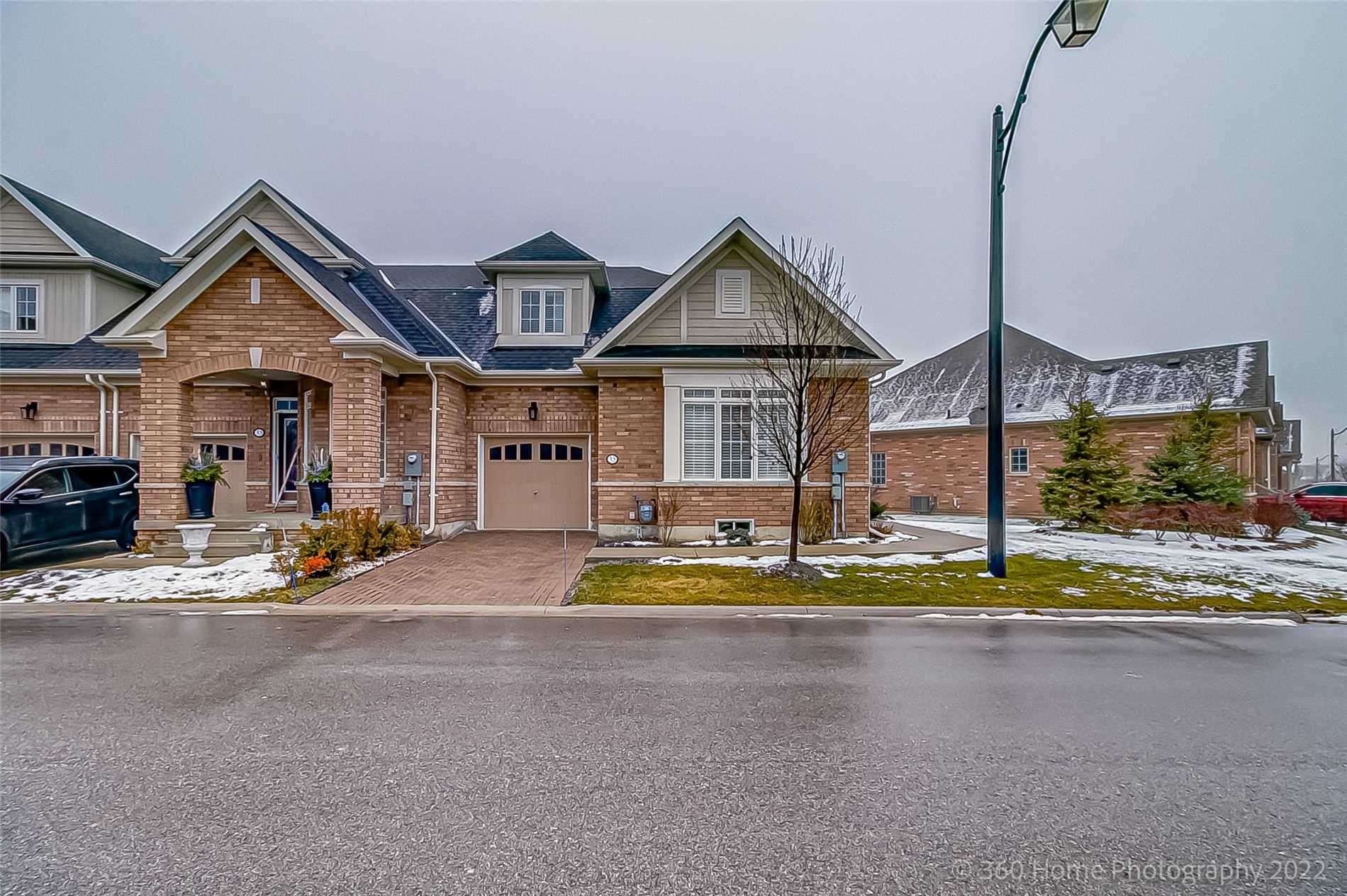 Listing W5877122 - Large Photo # 2