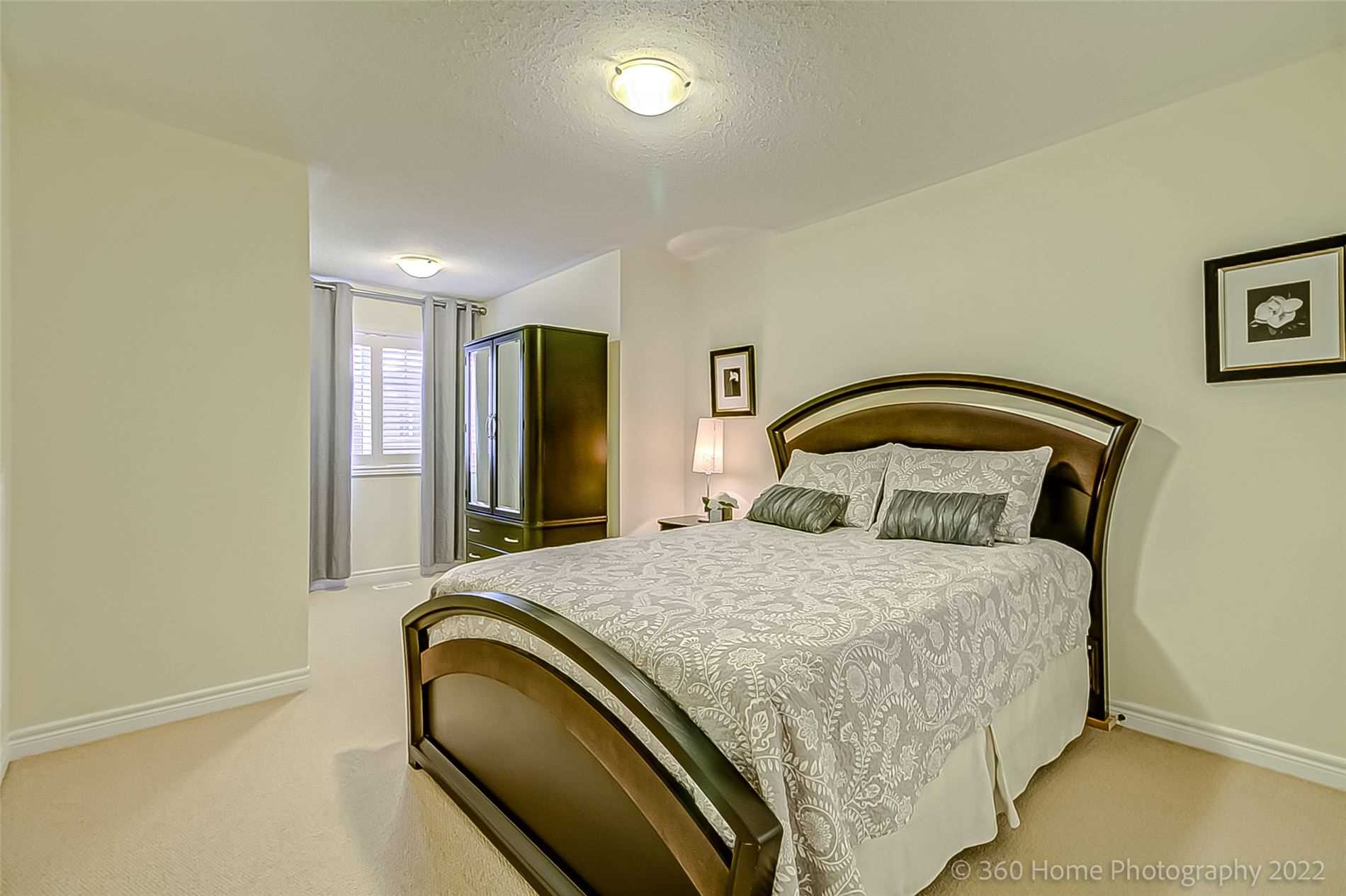 Listing W5877122 - Large Photo # 19