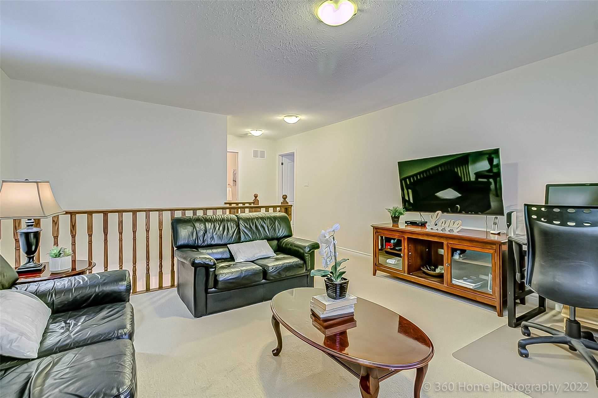 Listing W5877122 - Large Photo # 17
