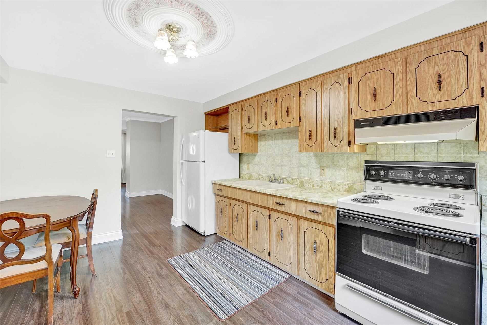 Listing W5877149 - Large Photo # 10