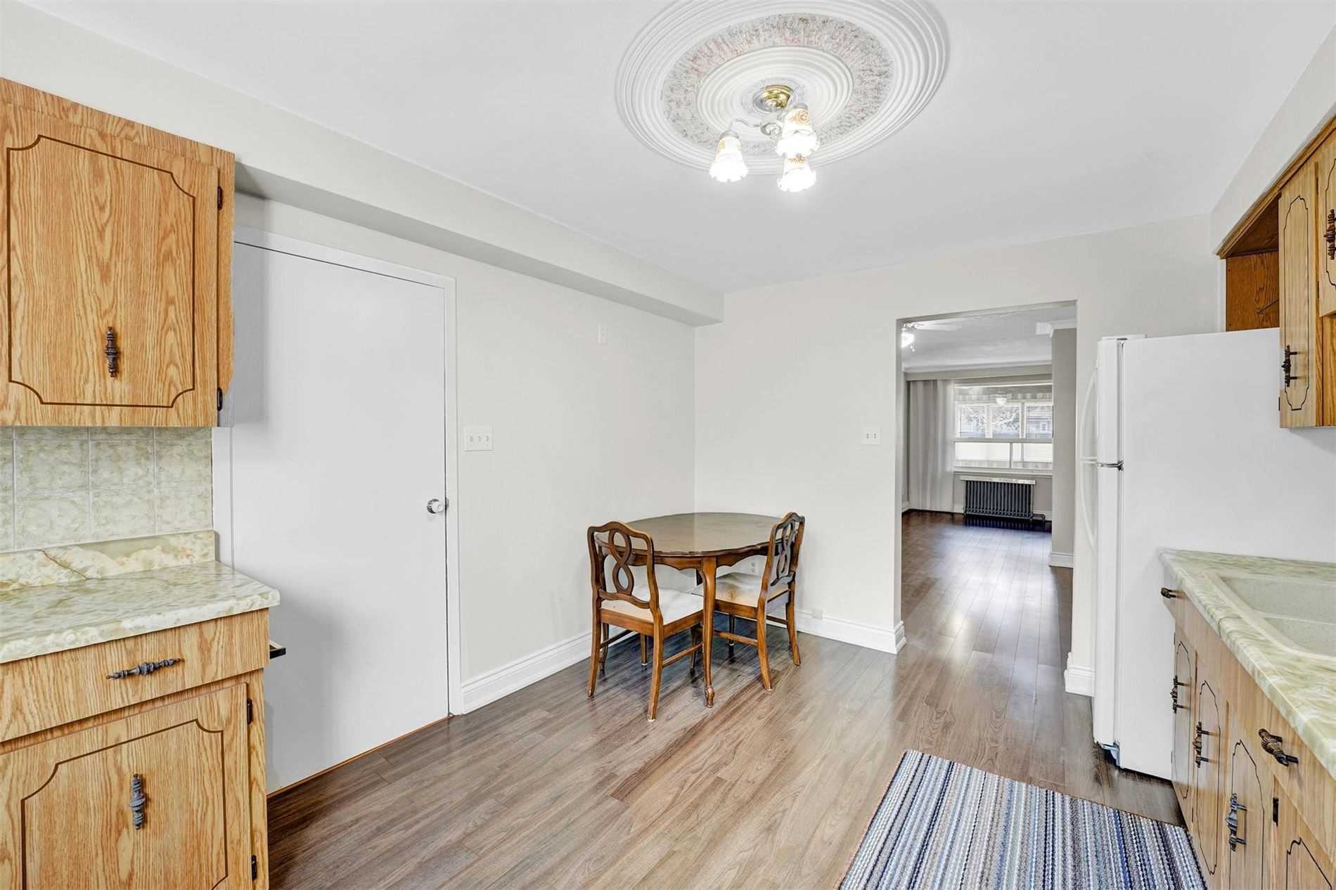Listing W5877149 - Large Photo # 14