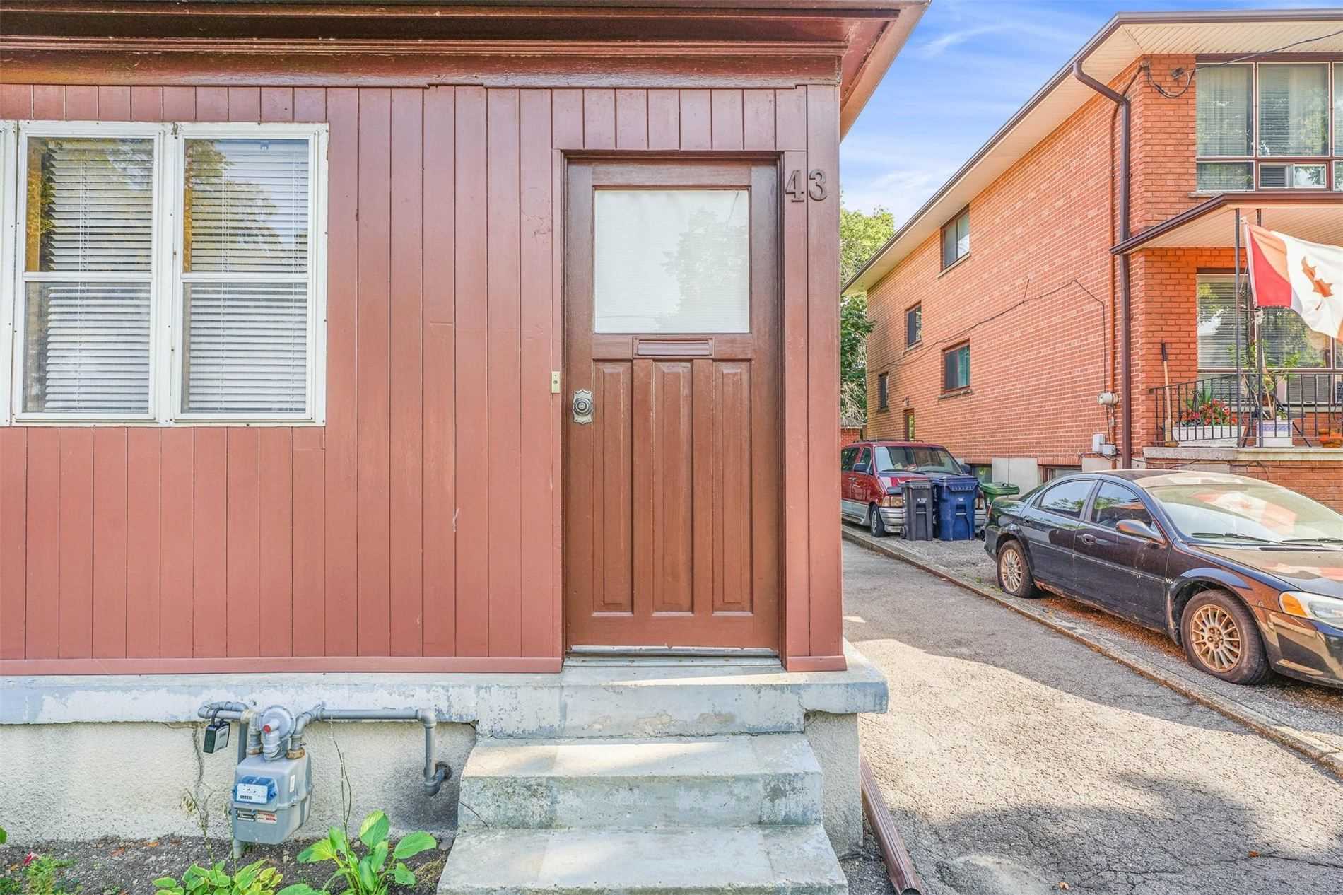 Listing W5877149 - Large Photo # 3
