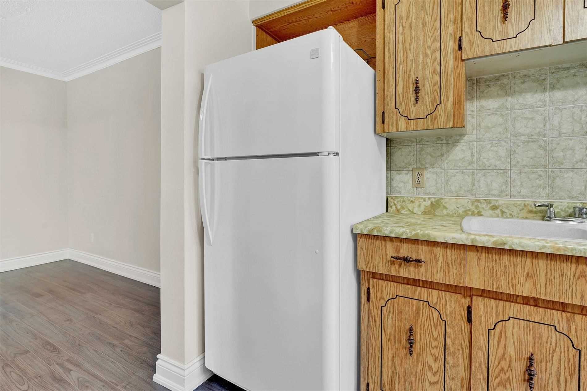 Listing W5877149 - Large Photo # 16
